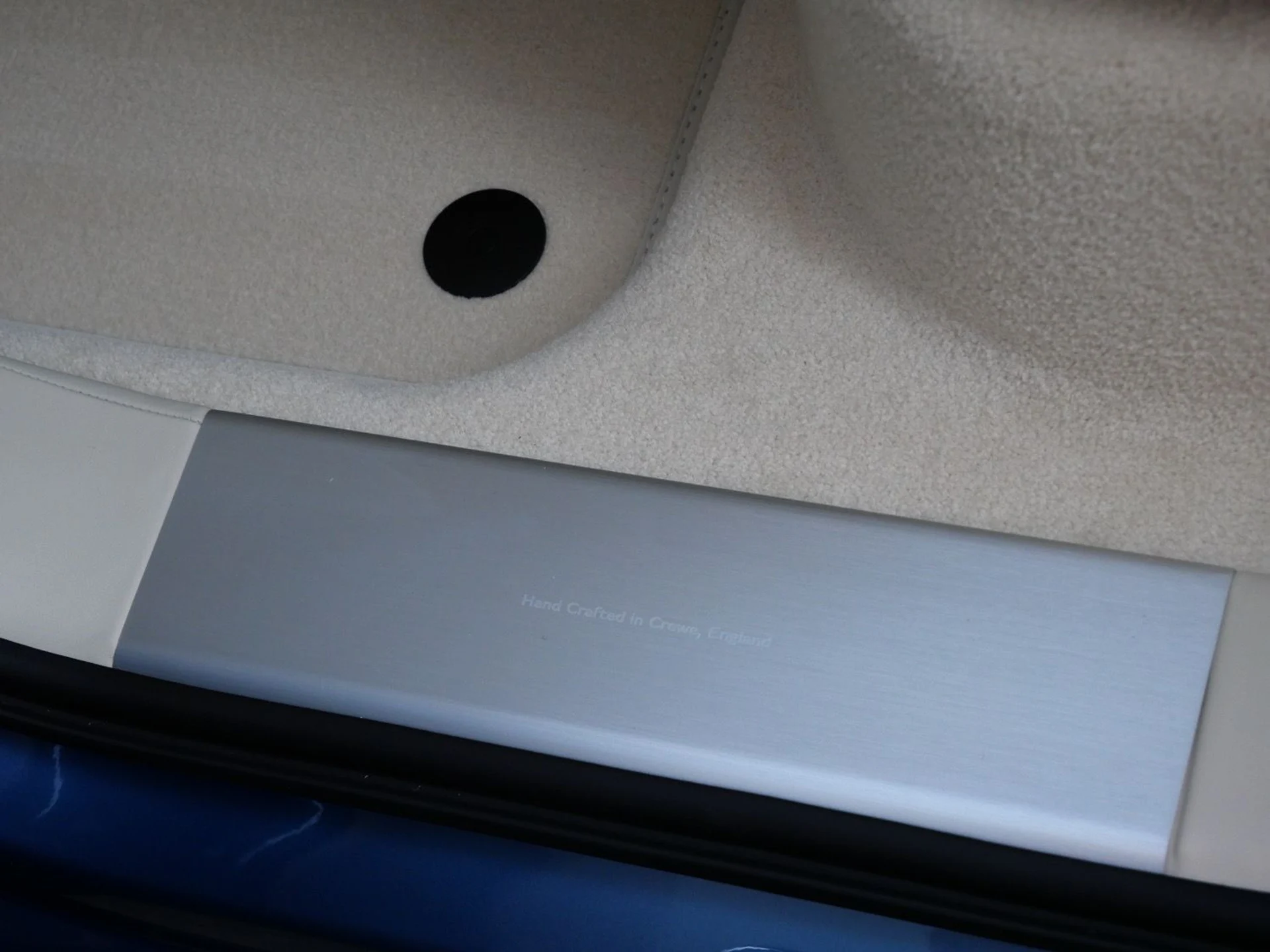 mph018_3429931404_164cb0c12d8329b10c871954b5821fe5x_380357d578