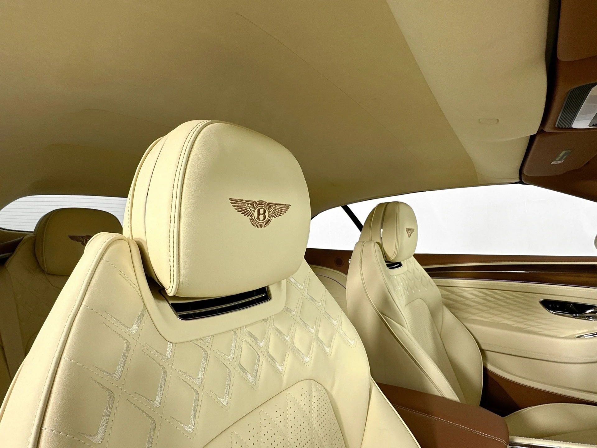 mph018_3430550455_19_90cf87ac63