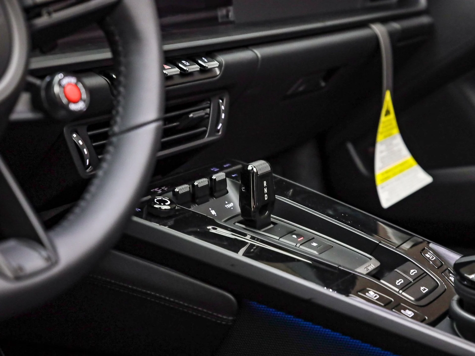 mph018_3433475386_a37d29782a923494b515384e8d9c2266x_972508143a