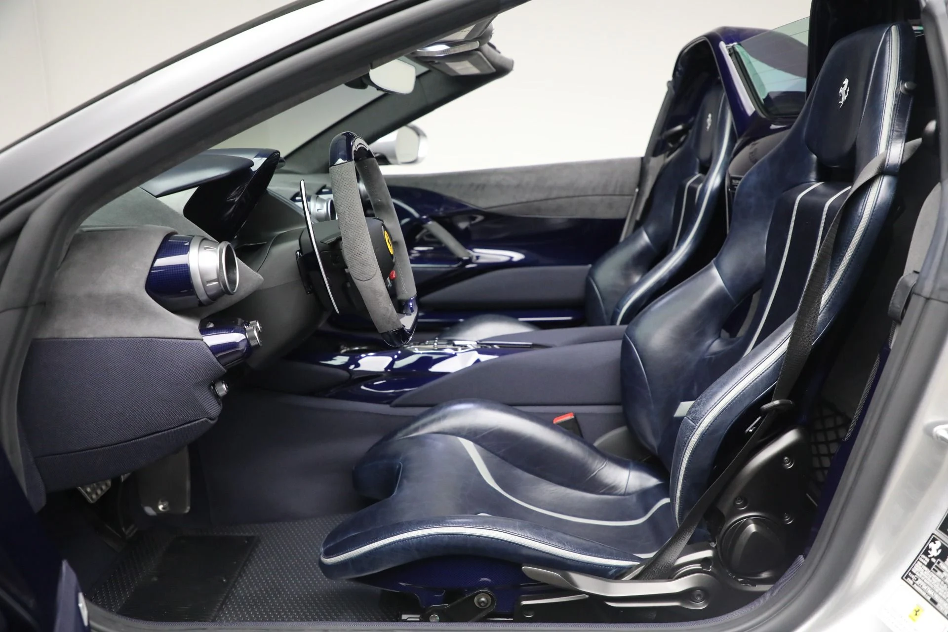 mph018_3436513537_Used_2024_Ferrari_812_Competizione_A_1765398640_9a0f77ee0d