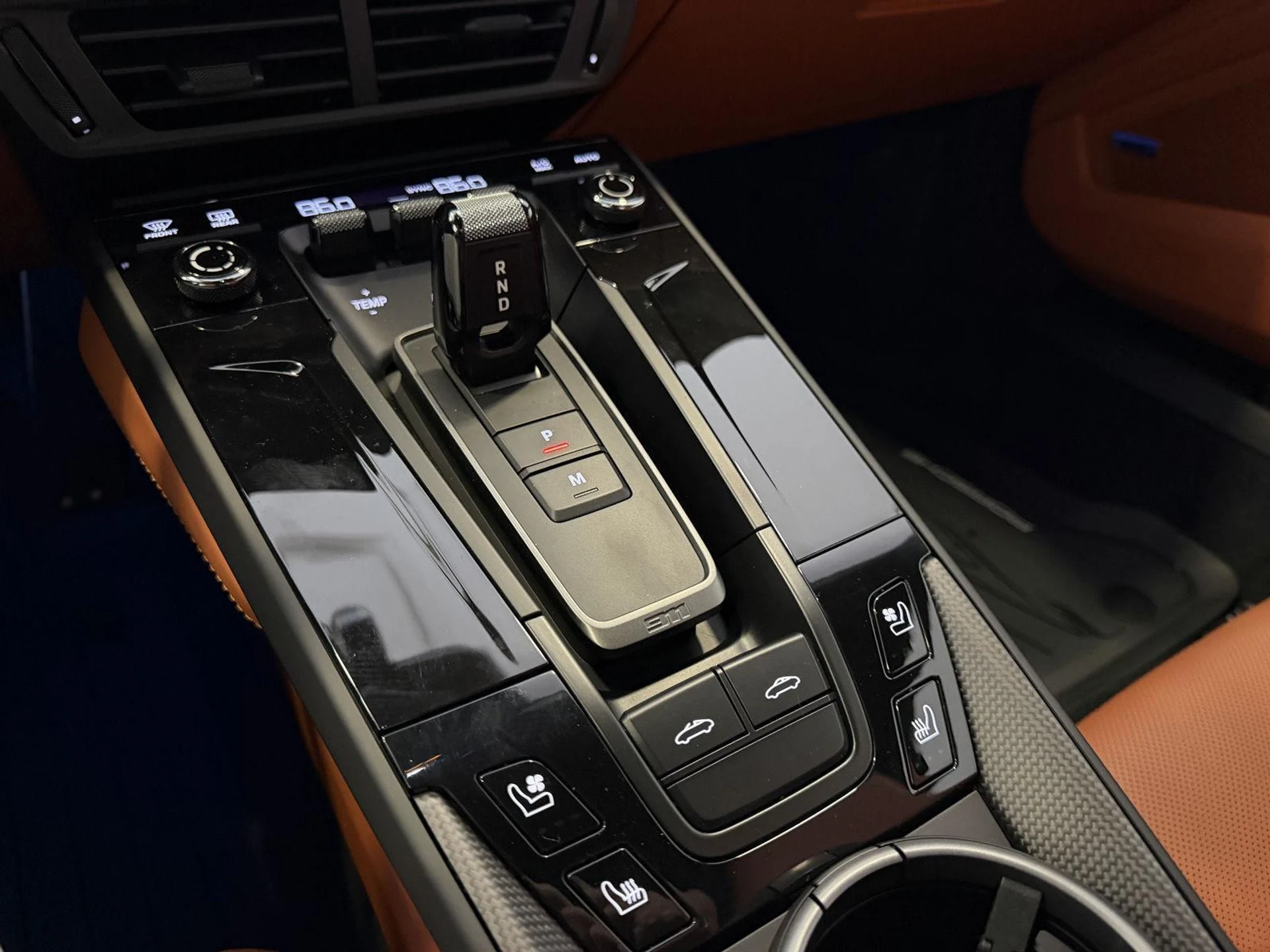 mph018_343731602_43f5b2198d68ee5be91e2a64951e0e20x_9385c2aa94