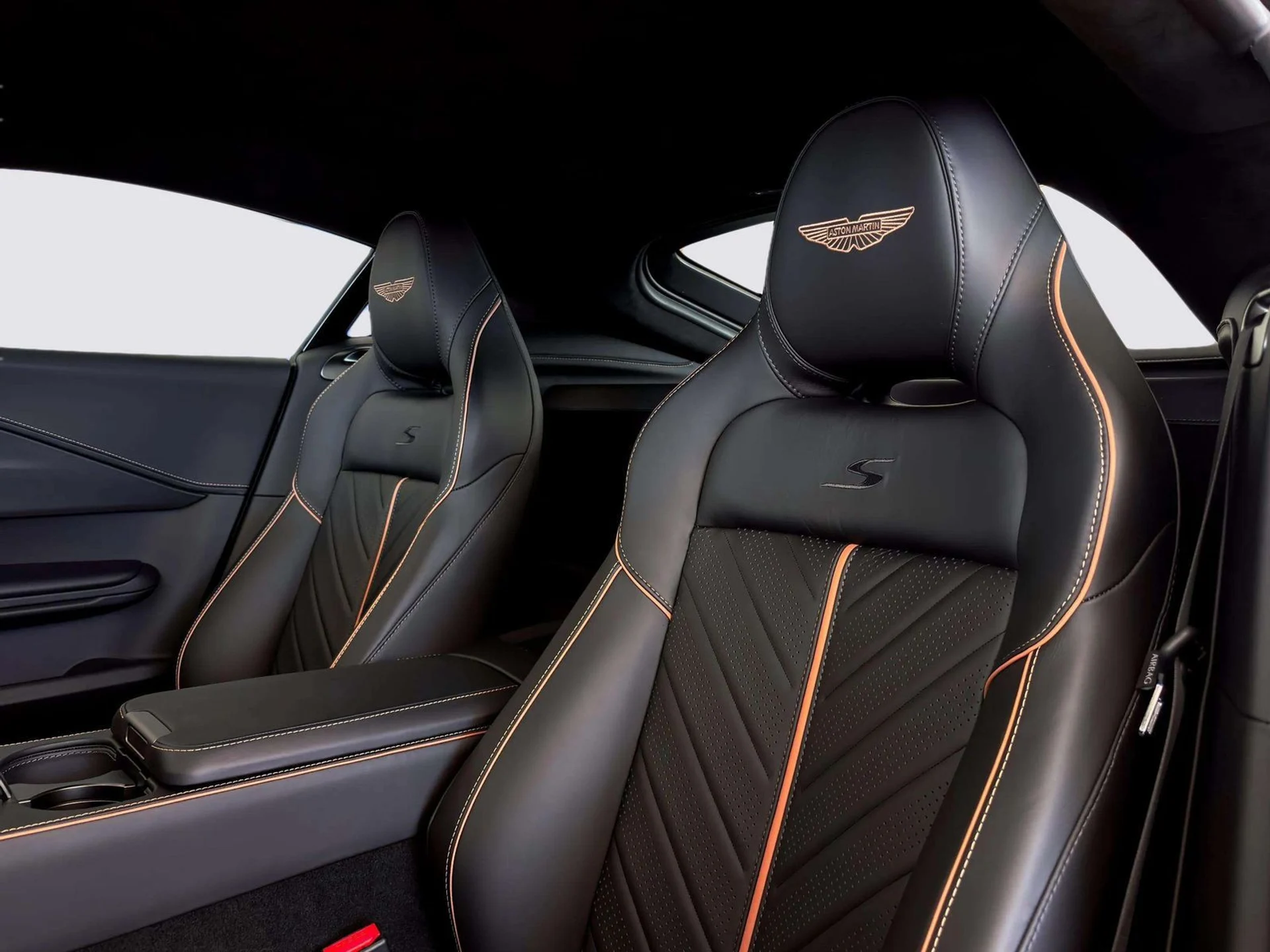 mph018_343873449_7f0f6ea9_3796_4474_8816_fc1130f9523b_8aeaef0050