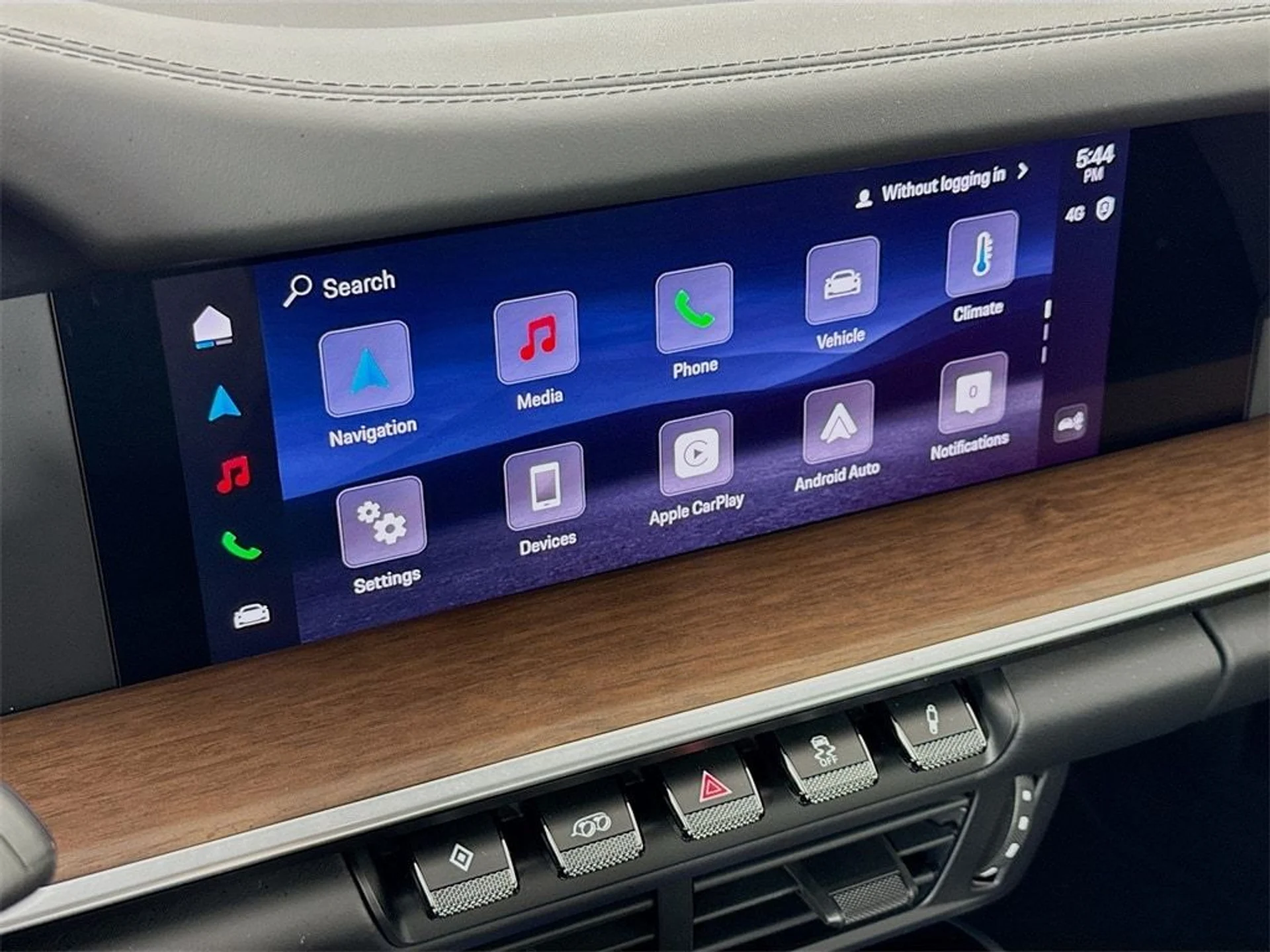 mph018_3441053514_f8ace90b55eda63f2edd7400dd5c58adx_0050922426