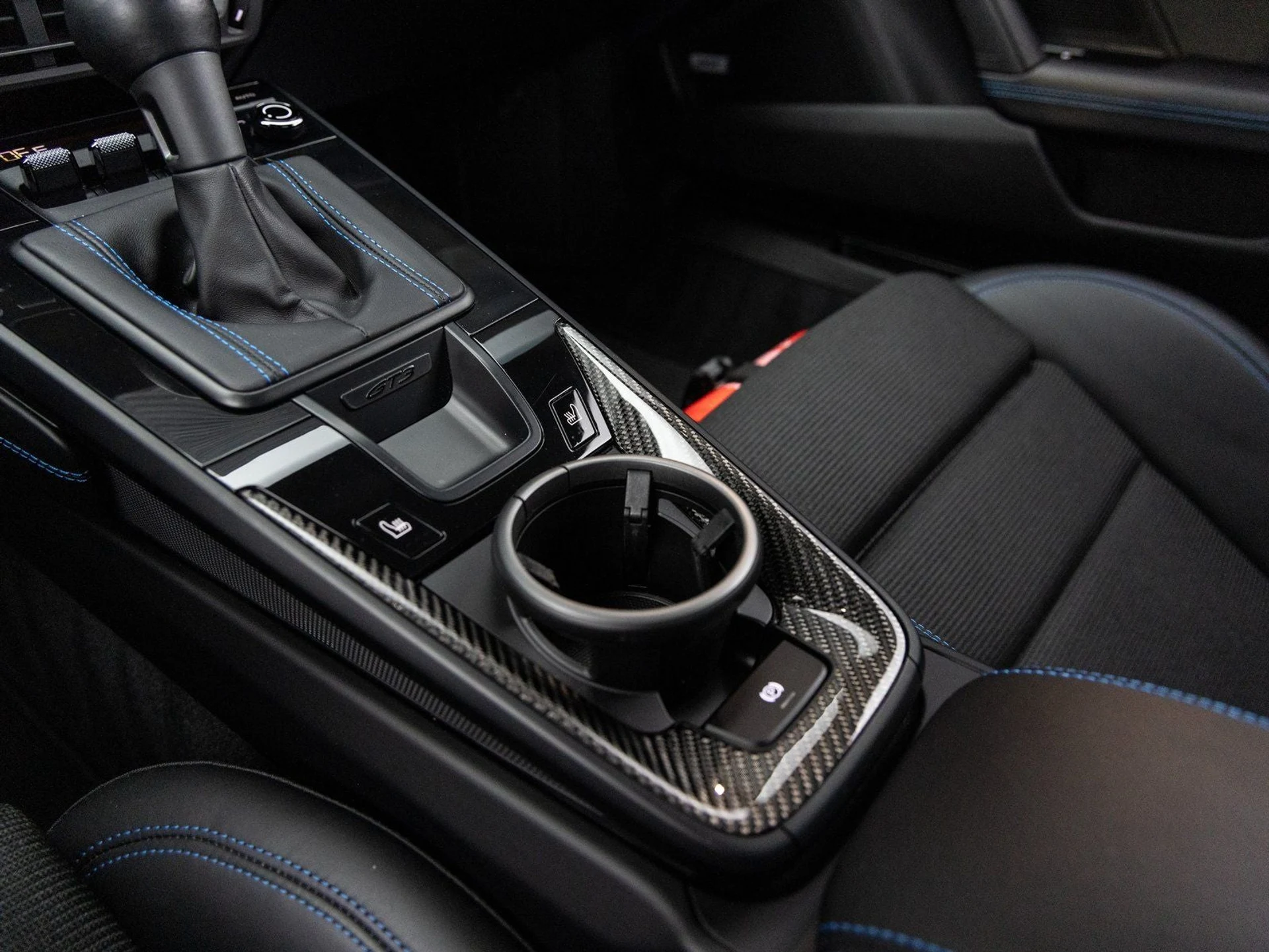 mph018_345601010_19_b3c25ebf90