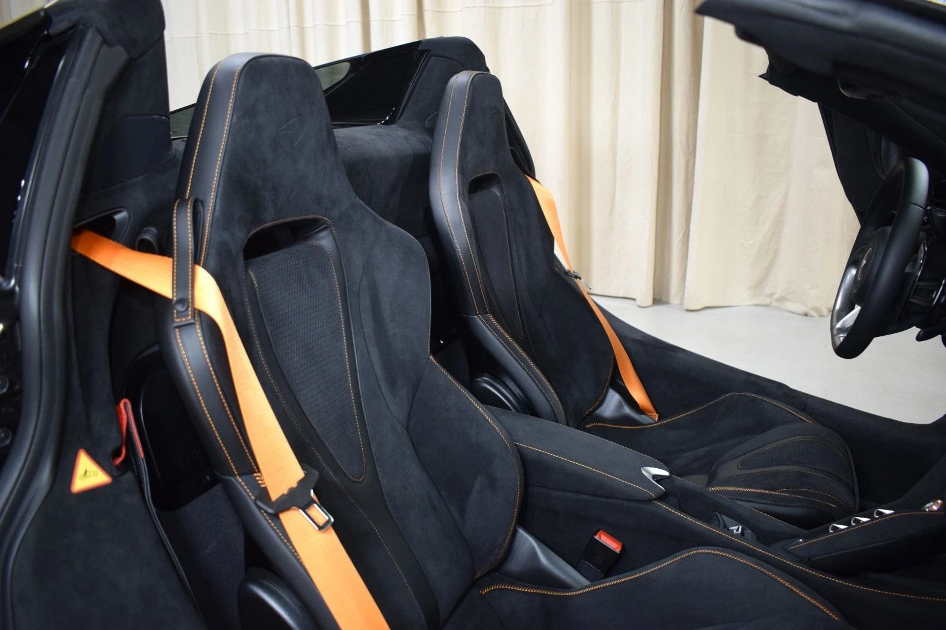 mph018_3464383389_35edaf3b4b9d47a8b66472695a317e84x_1886143ce5