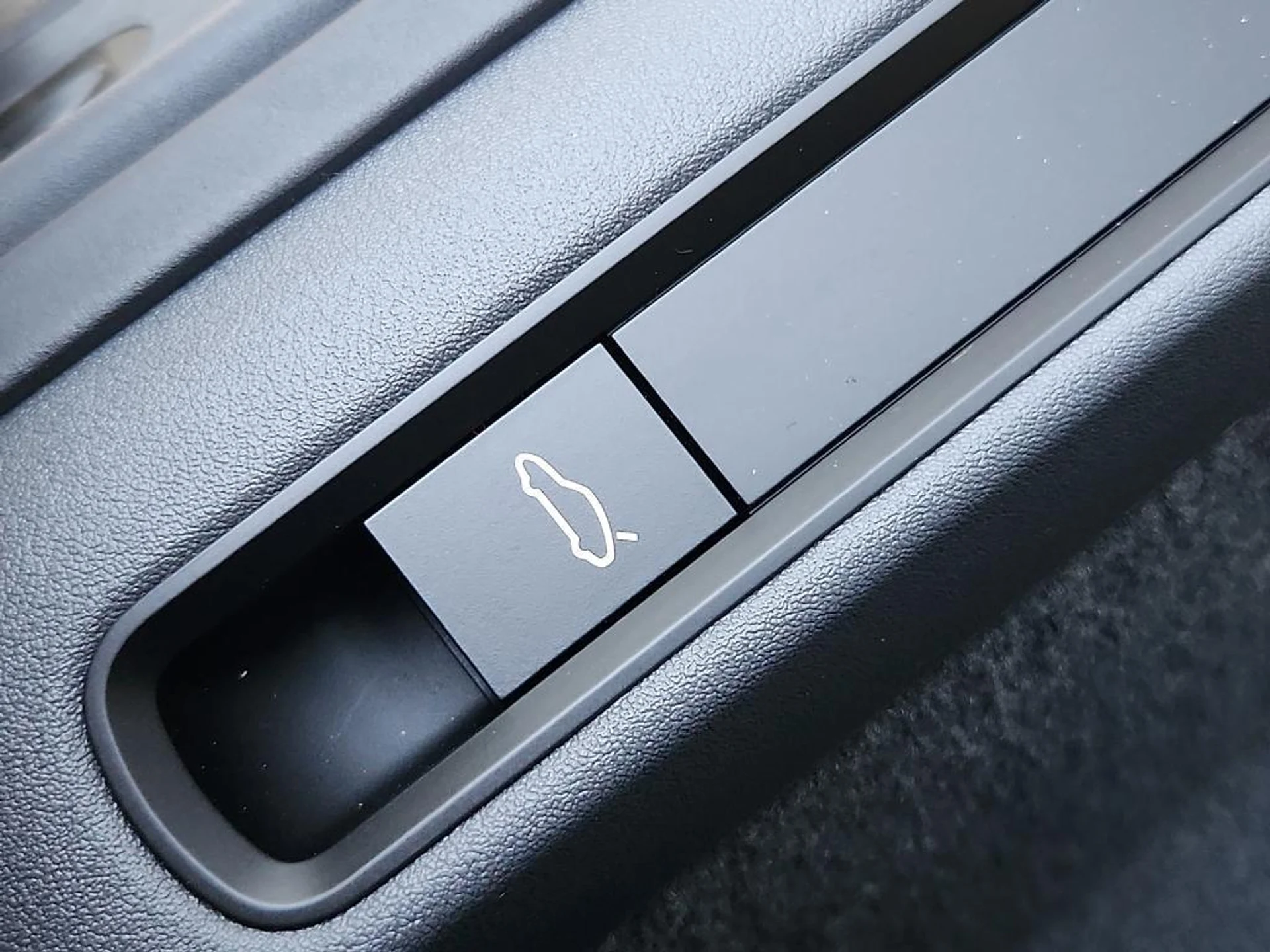 mph018_3466960701_K2_WF_6_E_2h_Bd_P_Ut_K9a_Fw3f9x7_KDU_5e927ec0d6