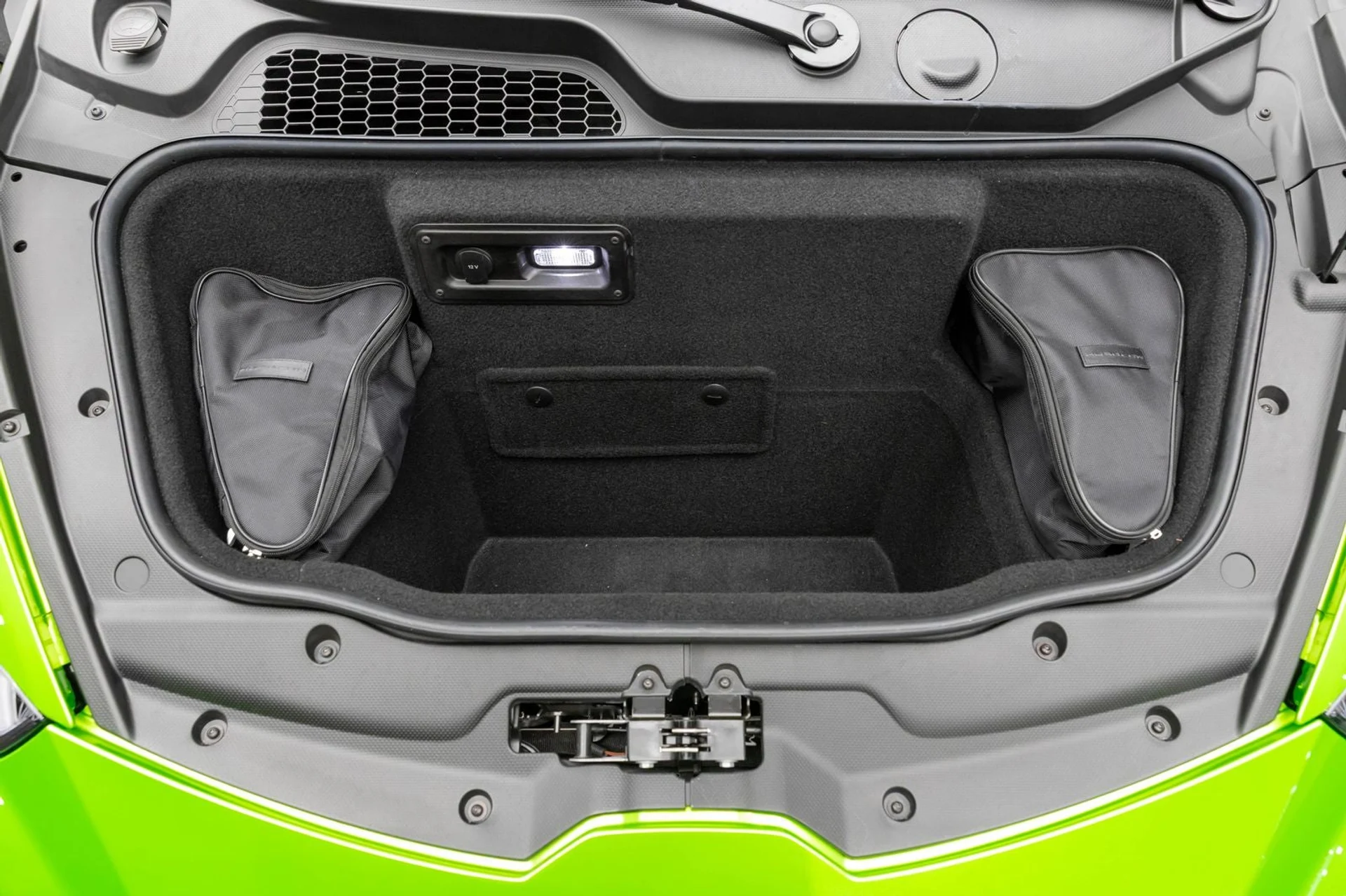 mph018_3470382354_19_b4a6eca48b