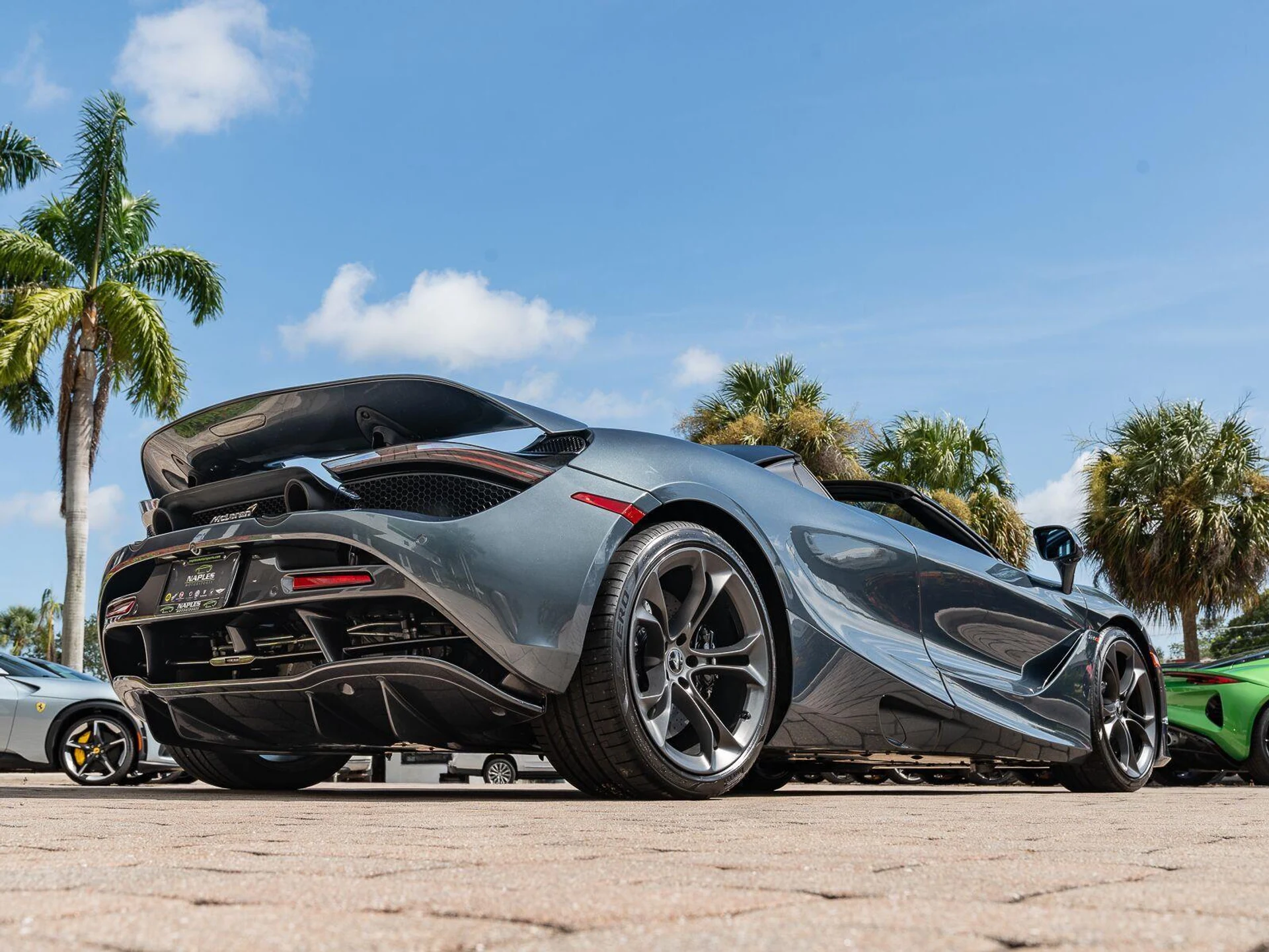 mph018_3476937961_Used_2020_Mc_Laren_720_S_Spider_1787936632_008628a078