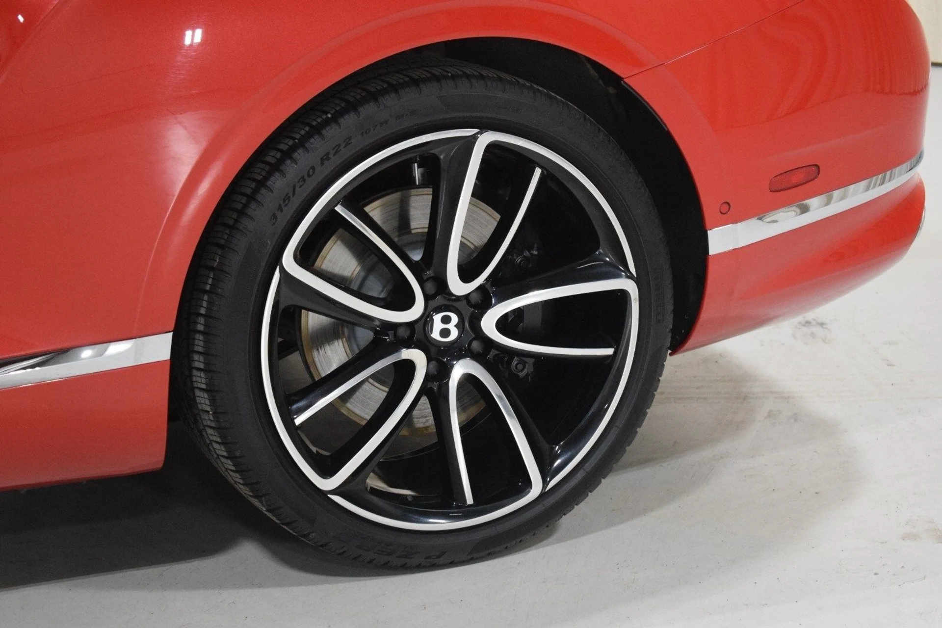 mph018_3479297427_c33bfacacb48354ff03faa27eacb2374x_b524d4ec07