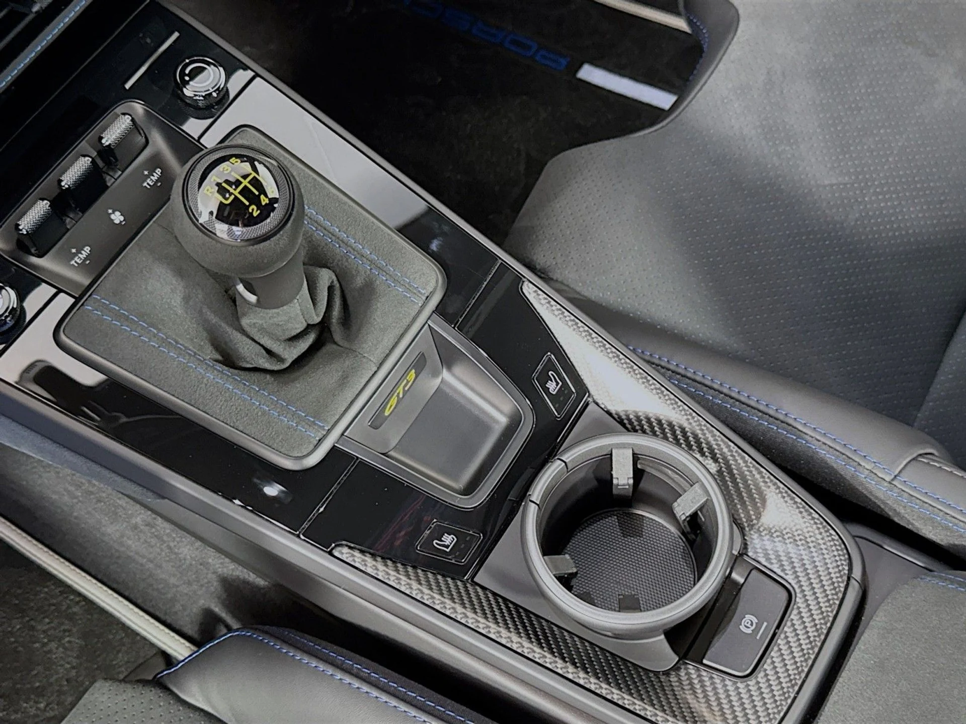 mph018_3480445602_4d4b742841667635639805557f74a4e3_ba4fab5b79