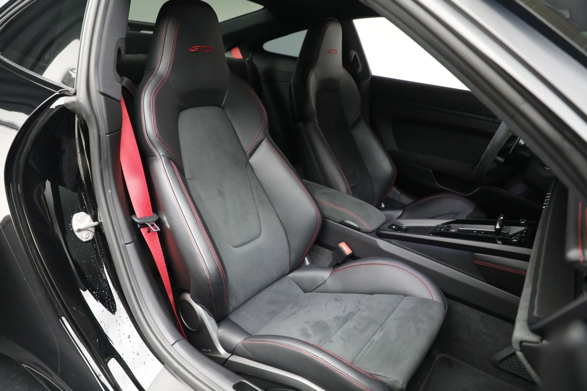 mph018_3485614280_Used_2023_Porsche_911_Carrera_GTS_2a787d7f63