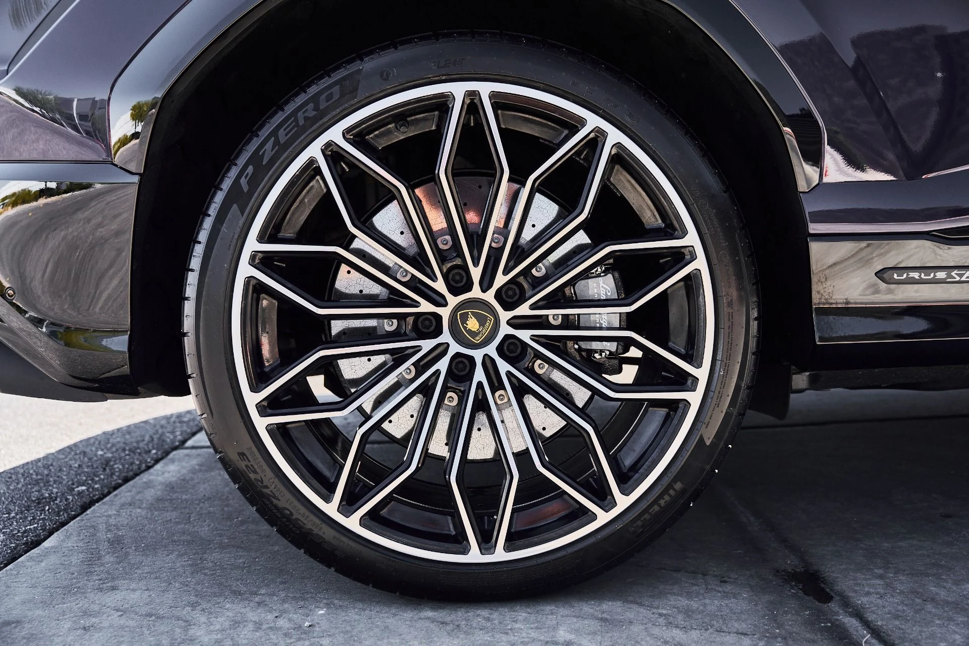 mph018_349691657_Used_2025_Lamborghini_Urus_SE_1780417221_cf204673b0
