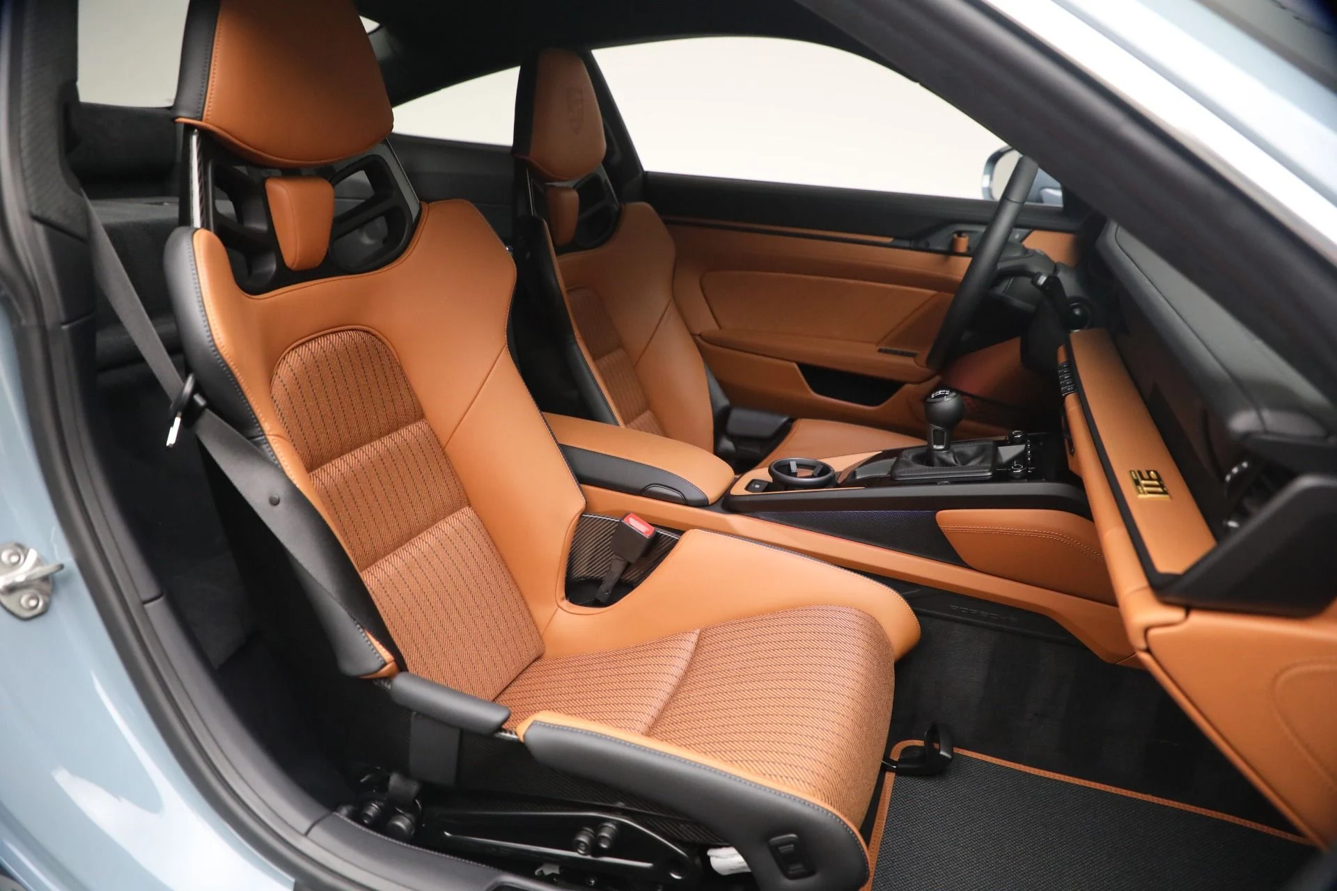 mph018_3498469274_Used_2024_Porsche_911_ST_1764957494_b3d2e8753f