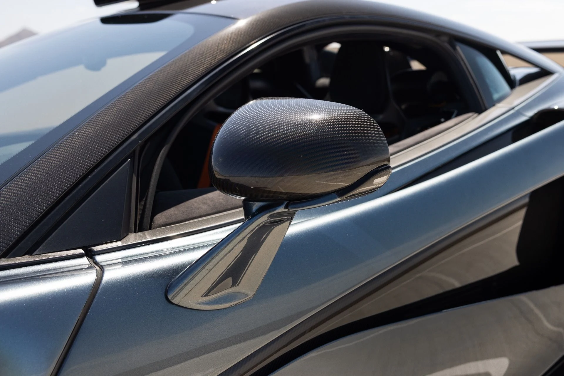 mph018_3503495656_Used_2020_Mc_Laren_620_R_1785795567_ca3b0a94dd
