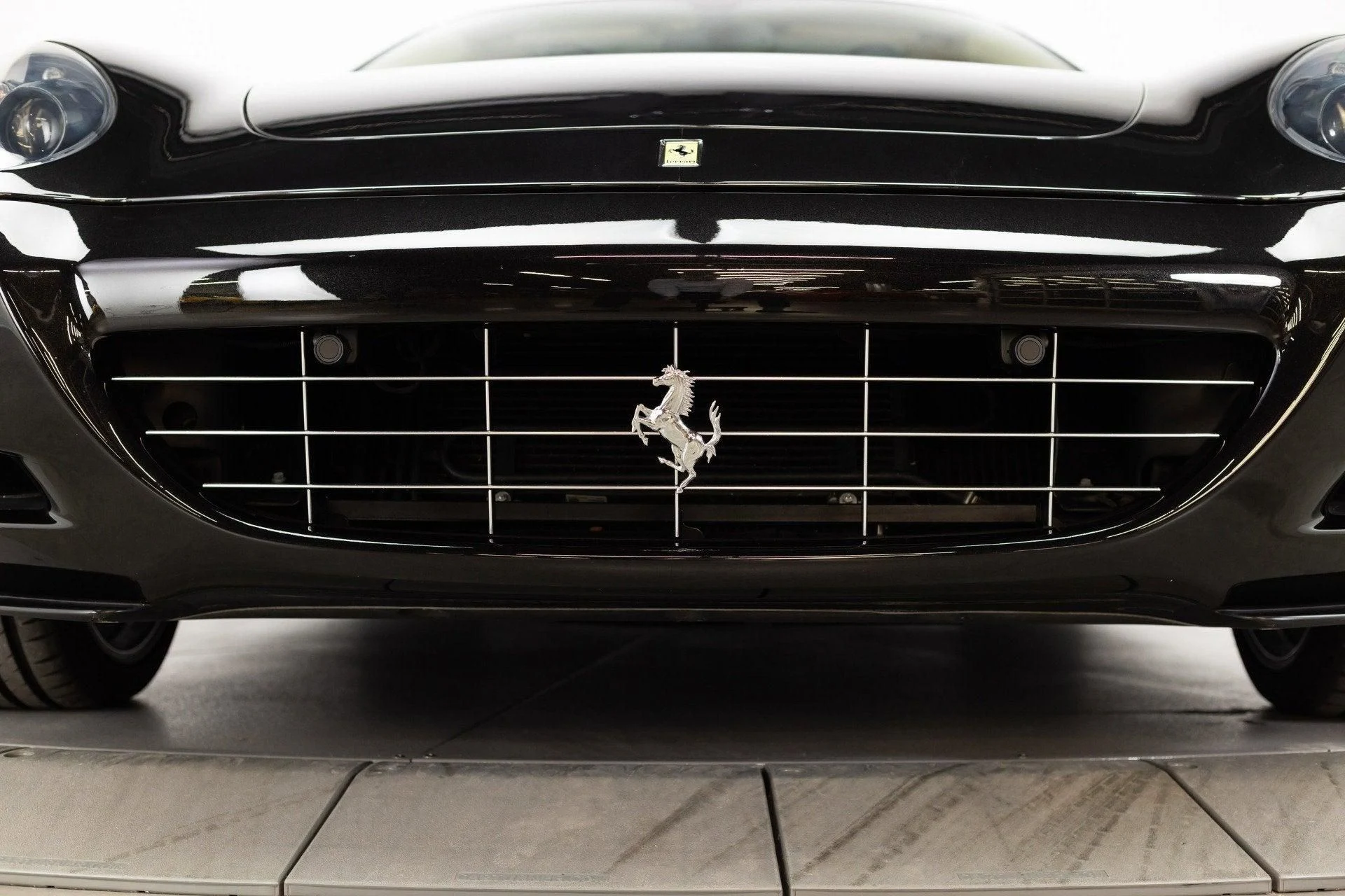 mph018_3509500224_Used_2009_Ferrari_612_Scaglietti_OTO_1777730450_20fcbdb6da