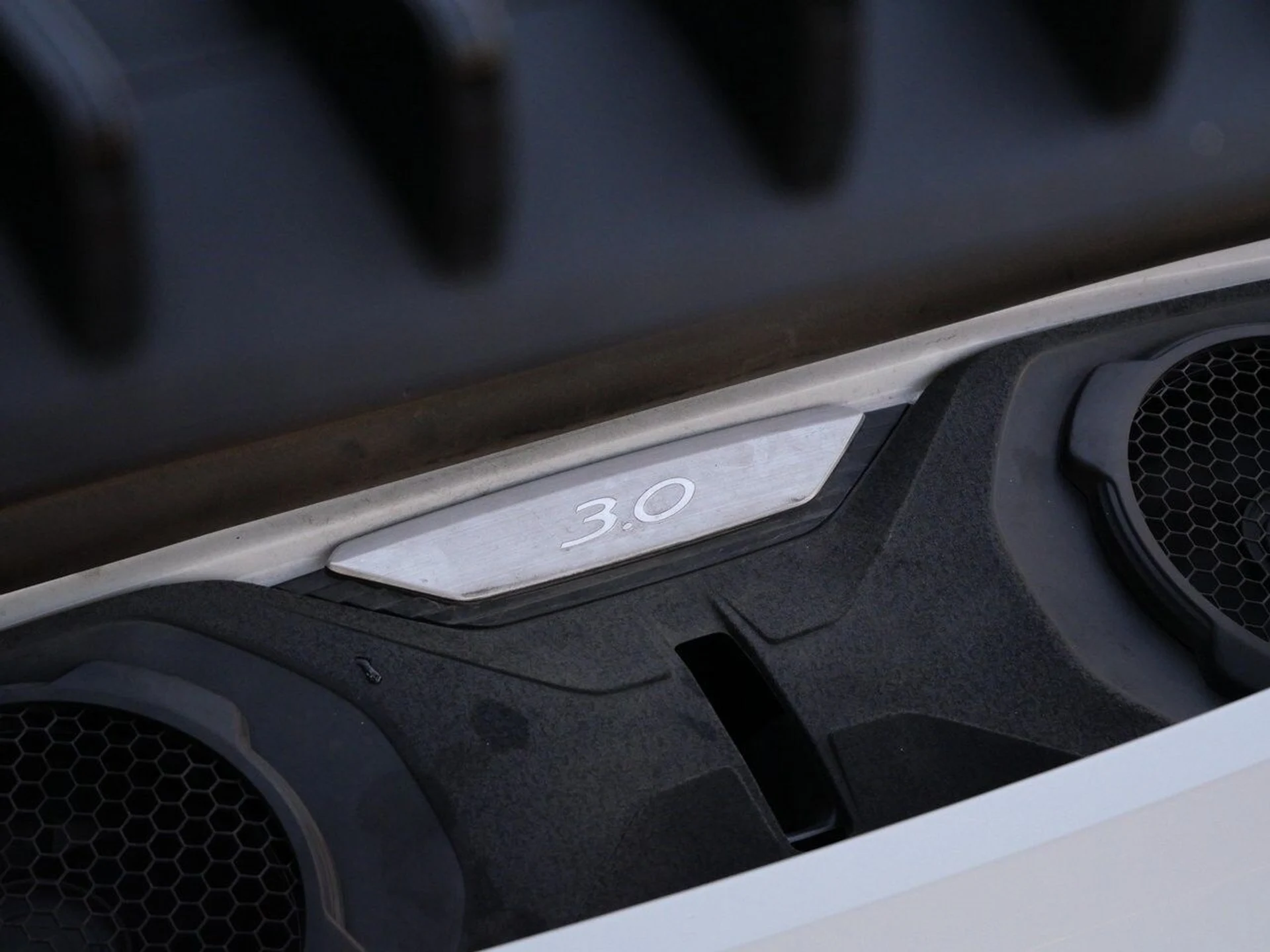 mph018_3512704812_720097327144b84ca0eda3146ac523f4x_97cc1aaed4