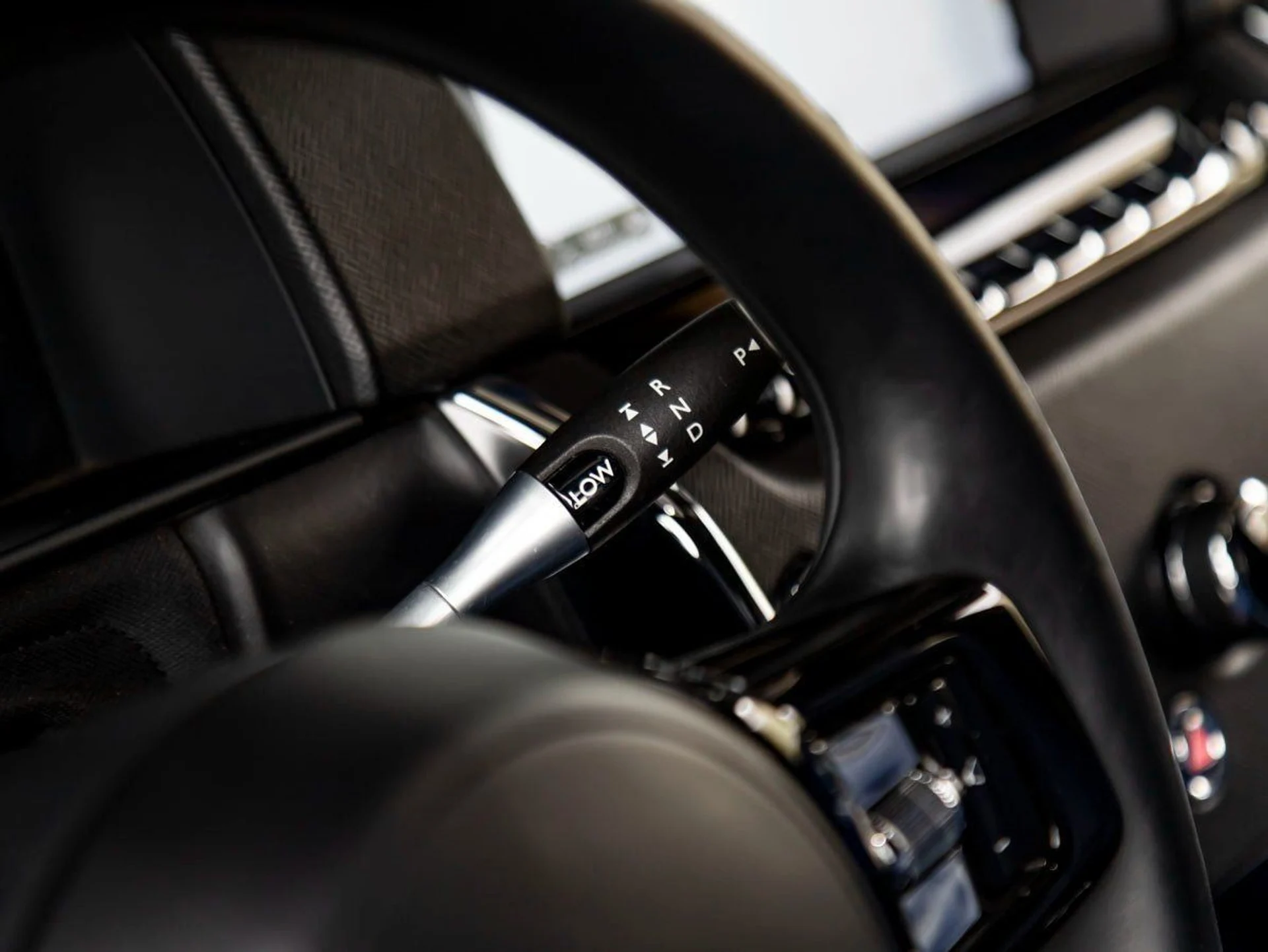 mph018_3520995730_19_4f2cf70702