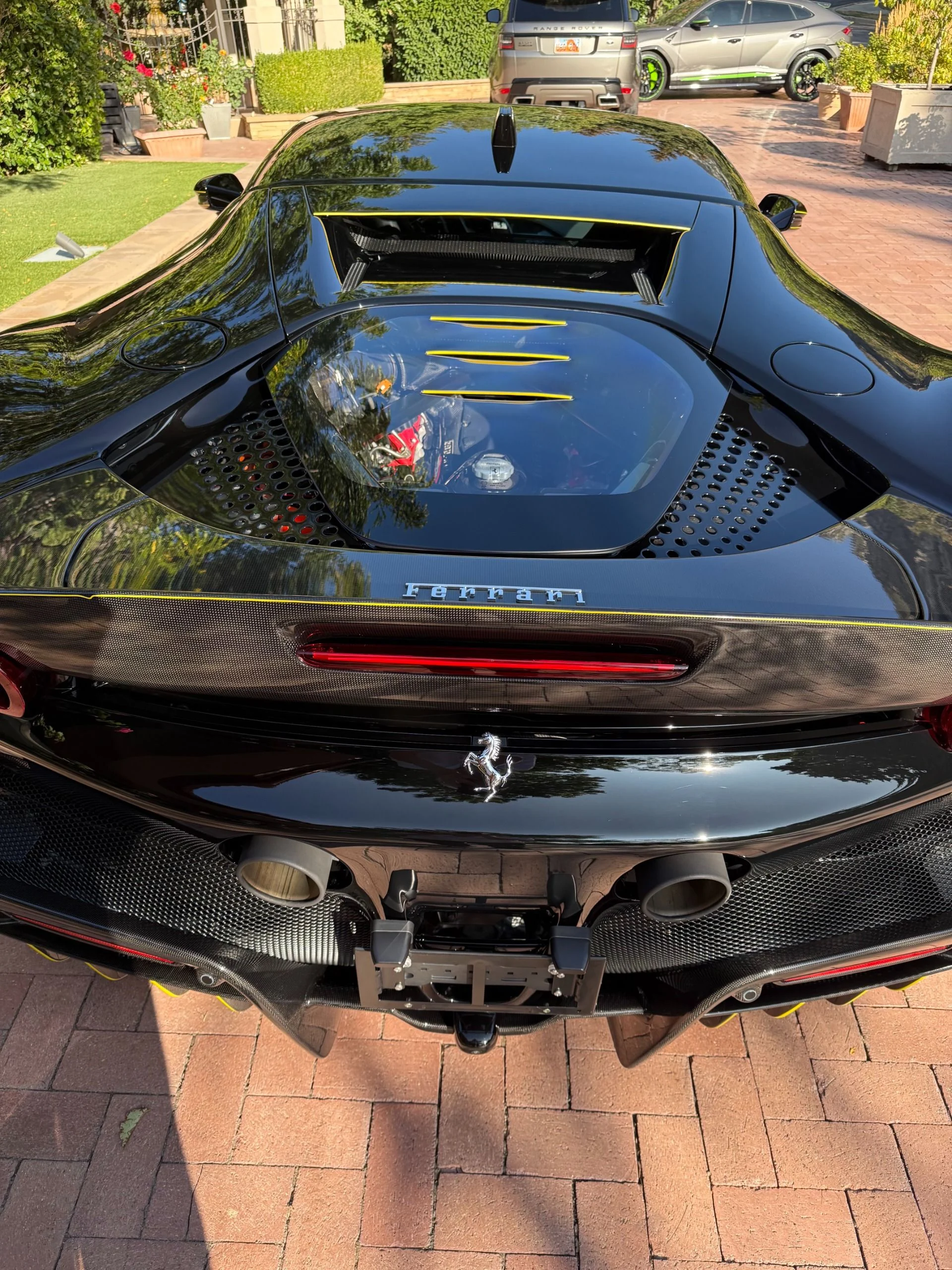 mph018_3526567335_Used_2021_Ferrari_SF_90_Stradale_1770238990_2aafcf65a7