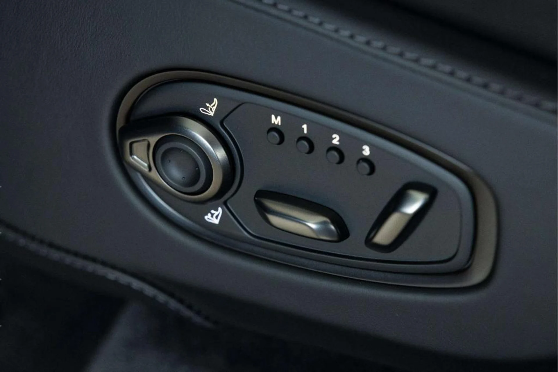 mph018_3532101174_J_Kc_U3_IB_5_Id_Gf_M9d_UM_1_Cg_Gj7p0_Yw_a4d04cc15c