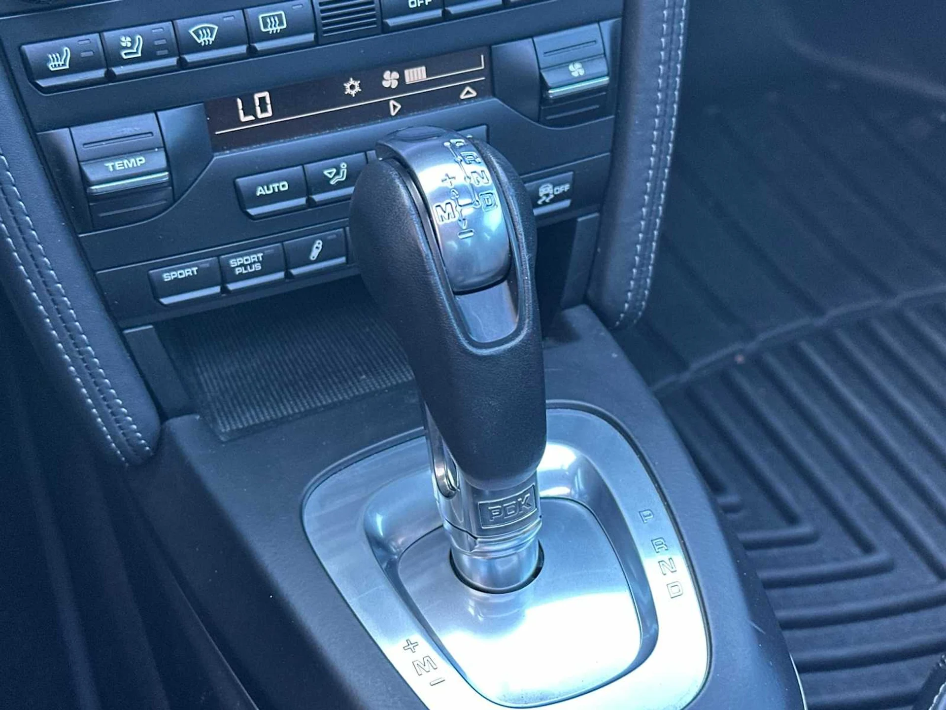 mph018_3532809603_8b083ee449d48c75561827e9e9450d44x_c22f3256f5