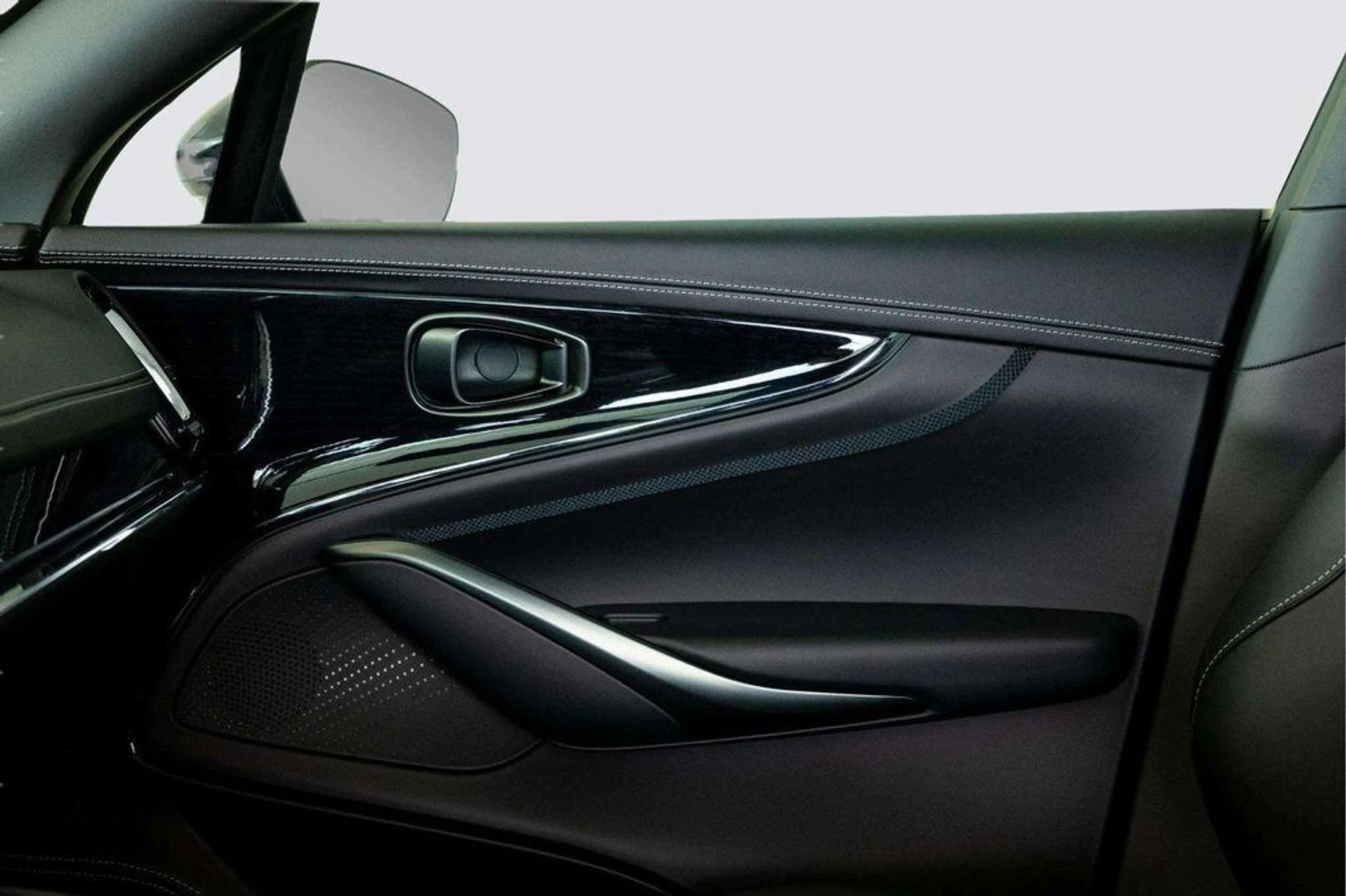 mph018_3534275479_Jl5_EV_4_Vwnc_VN_194u_Th_Q_Us_VF_5_Ax_U_428d0f27fc