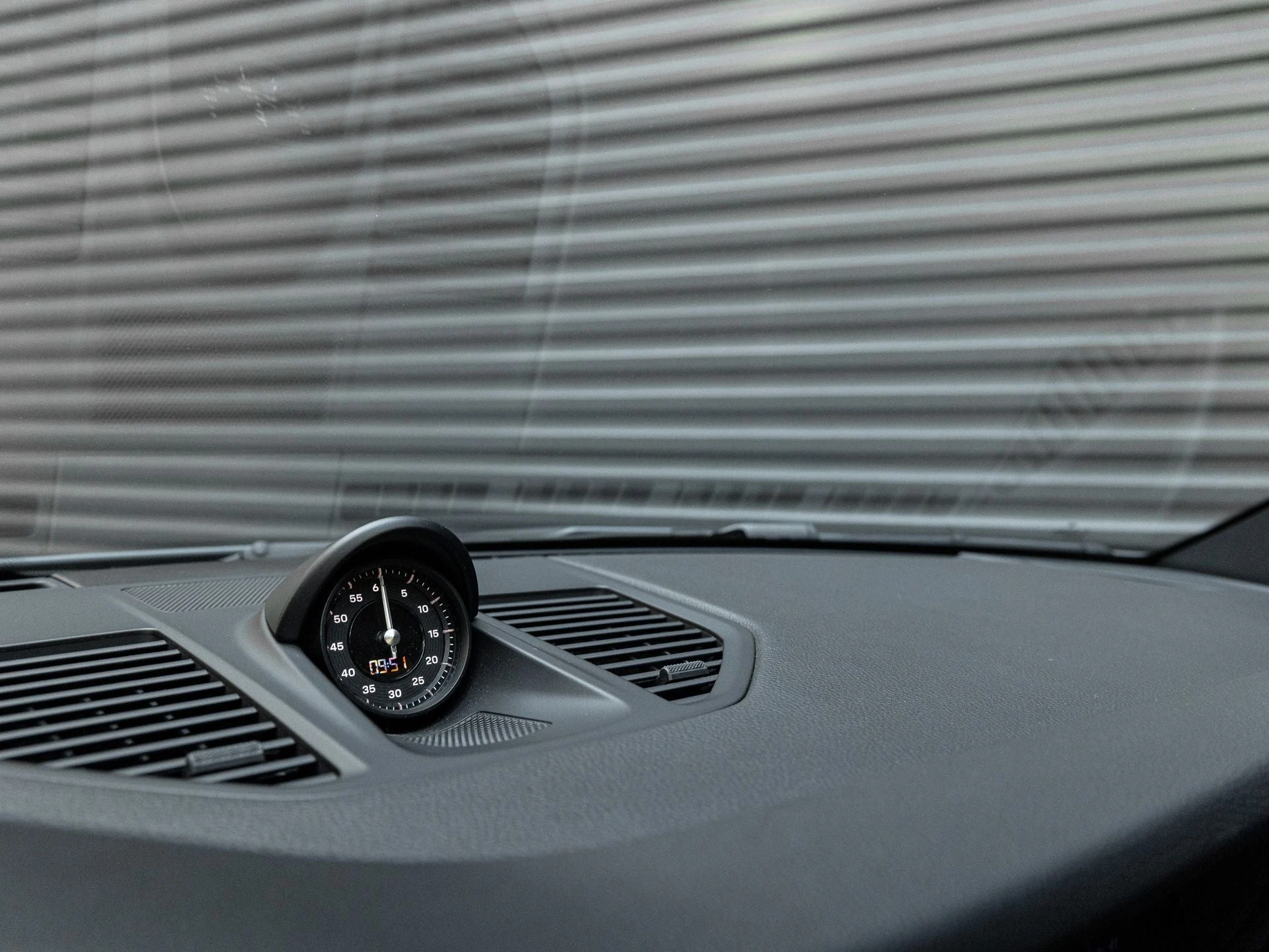 mph018_3538758379_19_8f795f1367