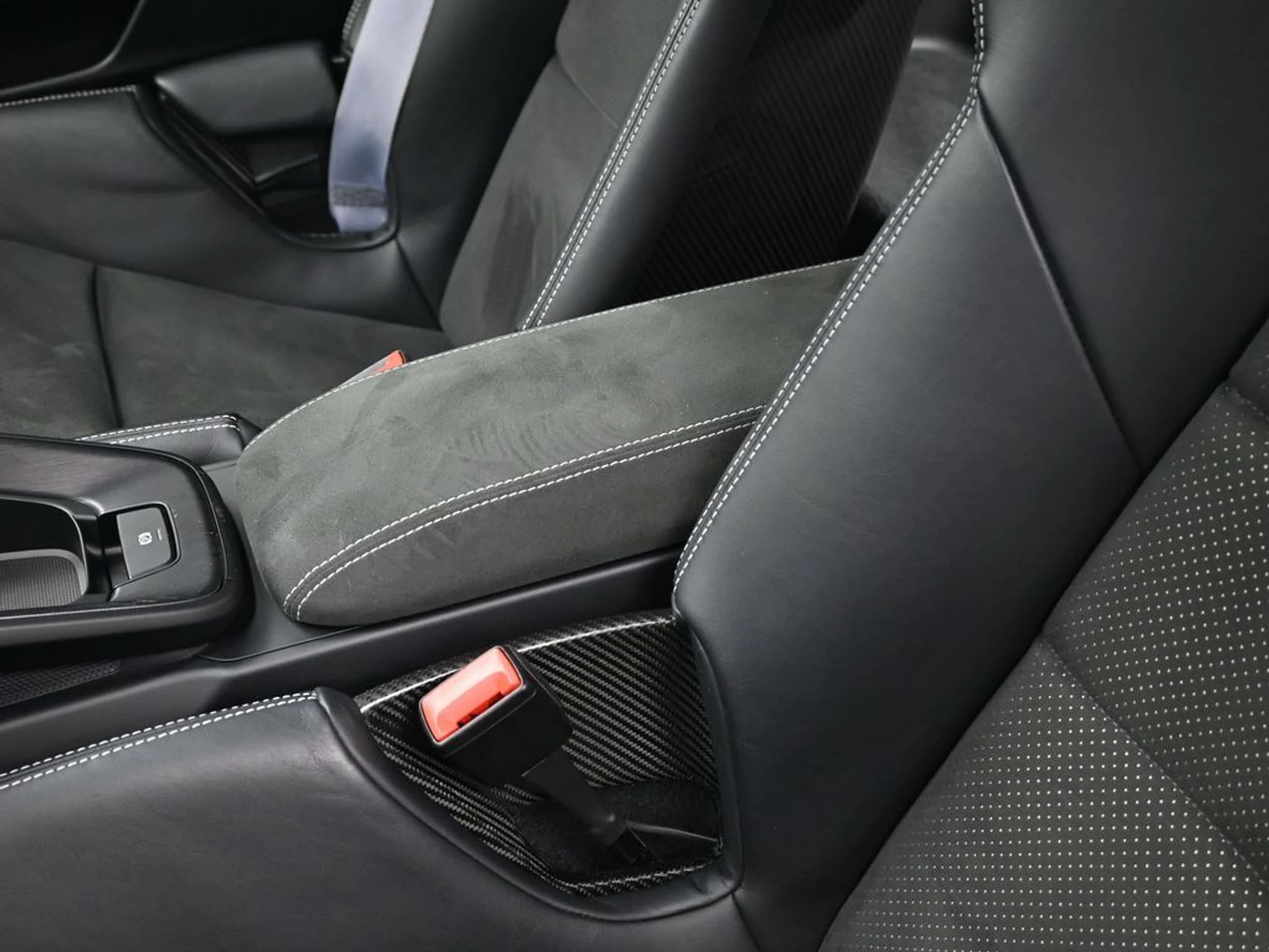 mph018_3543110660_ee8dbb9dc5a963e0bfccd8dba0bc282bx_f2a7c8b5a1