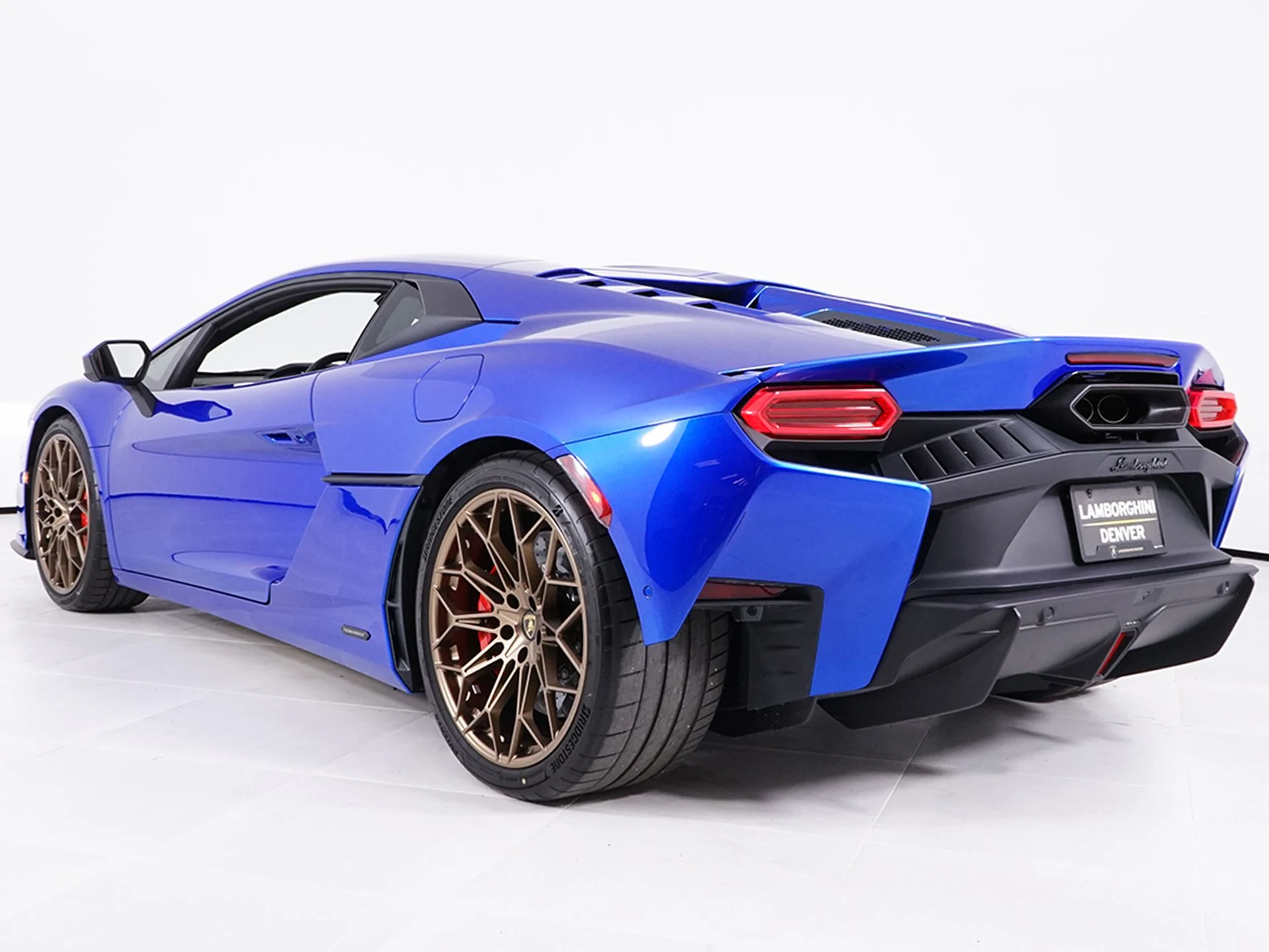 mph018_3550142458_4cbbe41e4022b16f0a22145aae21be42x_93b94006a9