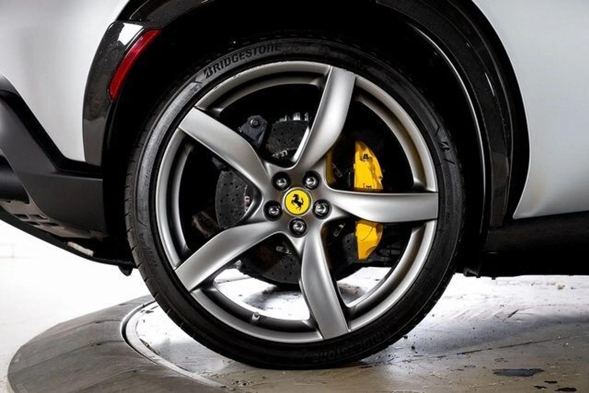 mph018_3551793792_09fc353ab0cd9f040f6c055763c729efx_db84951478