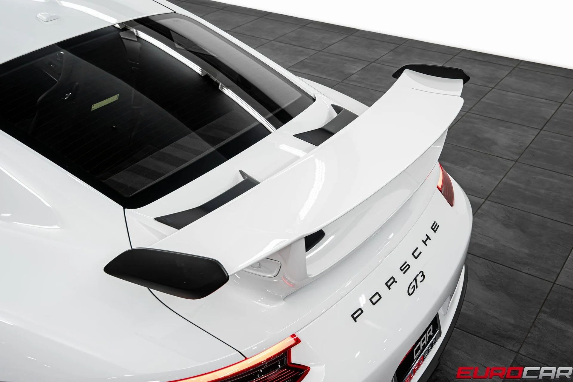 mph018_3552098714_image_19_dbcb247ae1