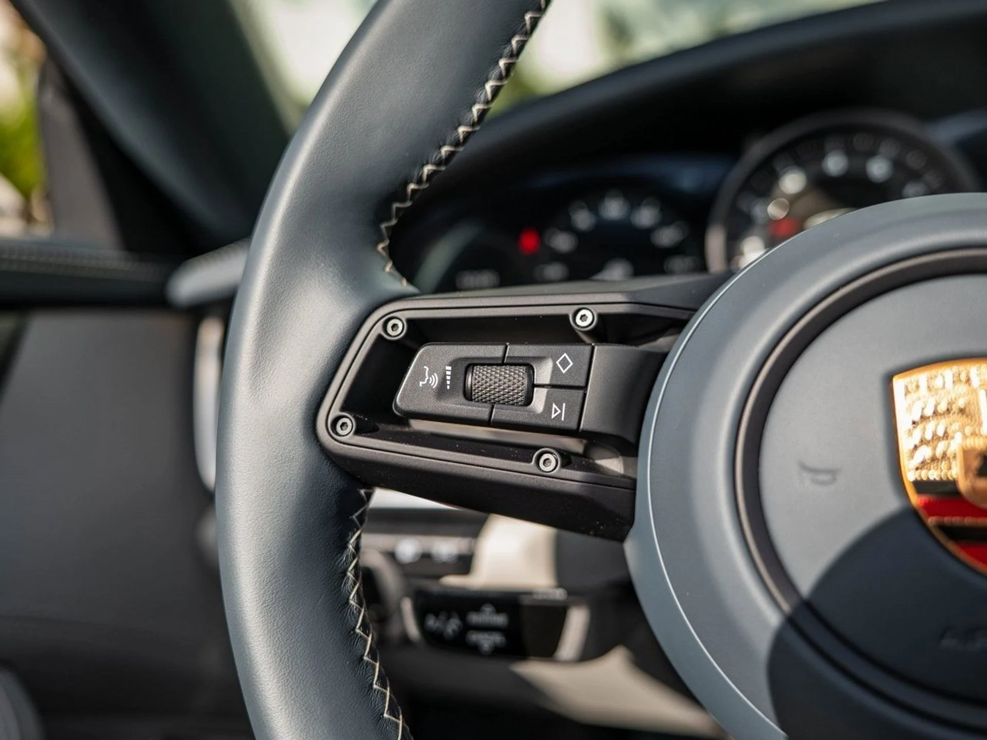 mph018_3560936899_3360a16d8b1d123f5959ef2e8129ac77x_eafb1bbb00