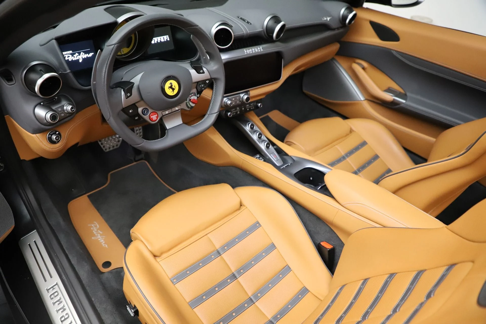 mph018_3564505391_Used_2020_Ferrari_Portofino_1785159287_8ed8170f55