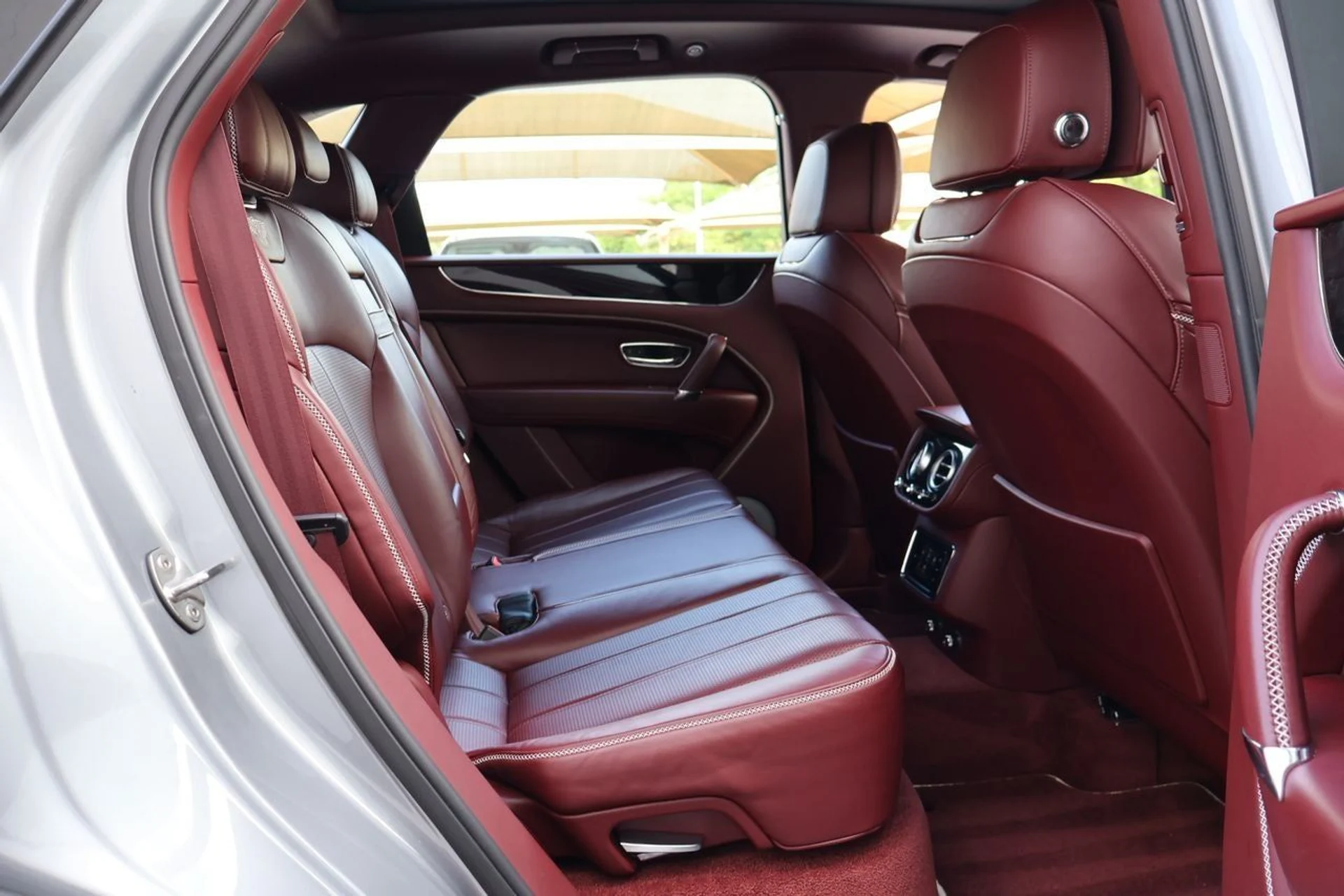 mph018_3564739920_19_390a38f237