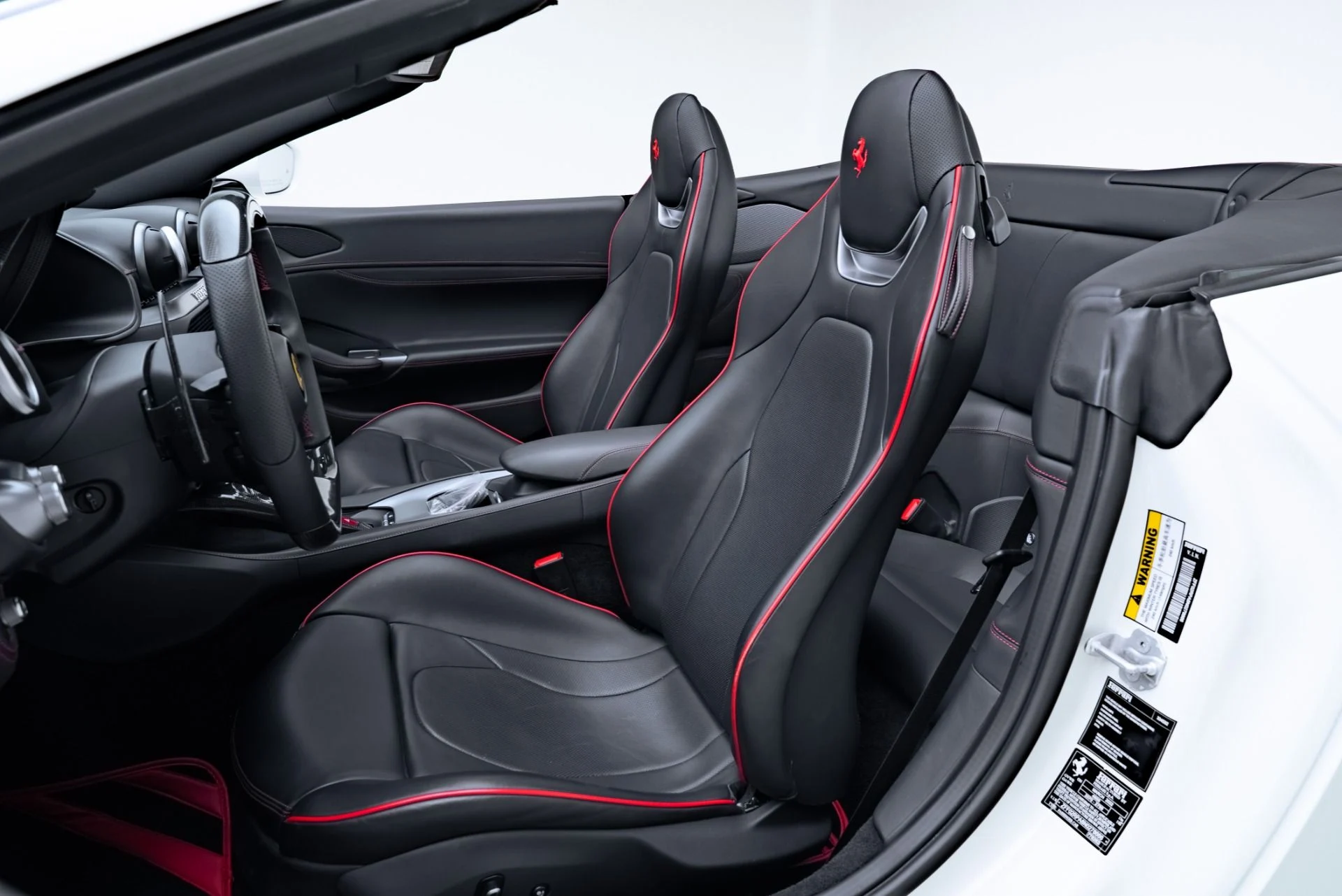 mph018_3573033193_Used_2022_Ferrari_Portofino_M_1773357506_56e9408532