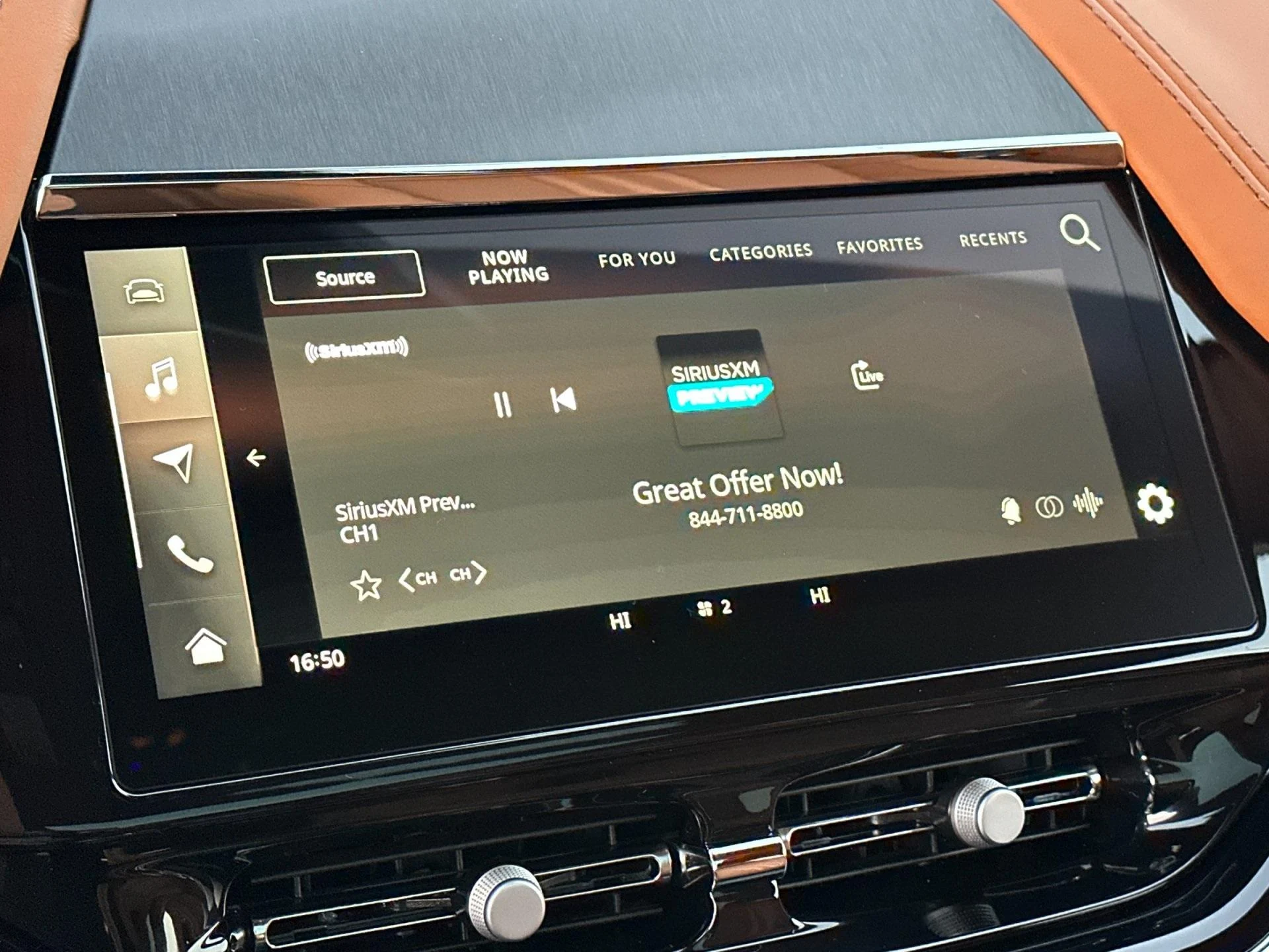 mph018_3574656709_New_2026_Aston_Martin_DBX_707_1764949834_9532be5cd8