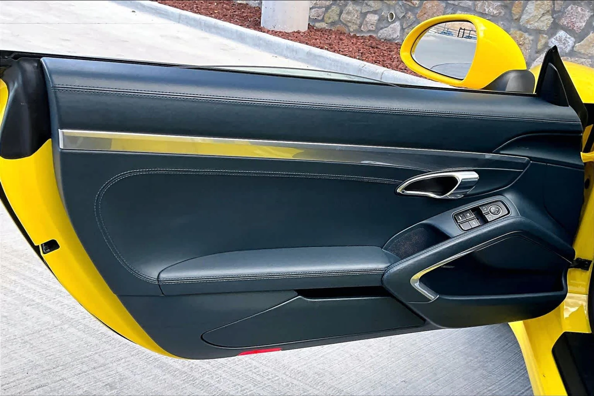 mph018_3576218642_3de556f8d62bea439cc47c90a1ff40b6_70e2ef6105