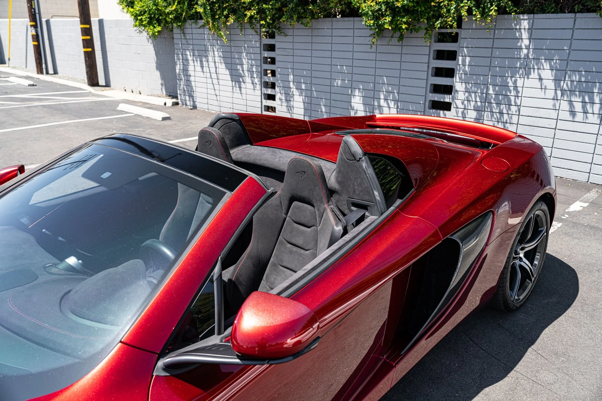 mph018_3580551121_Used_2015_Mc_Laren_650_S_Spider_1754071753_d3cda9b916