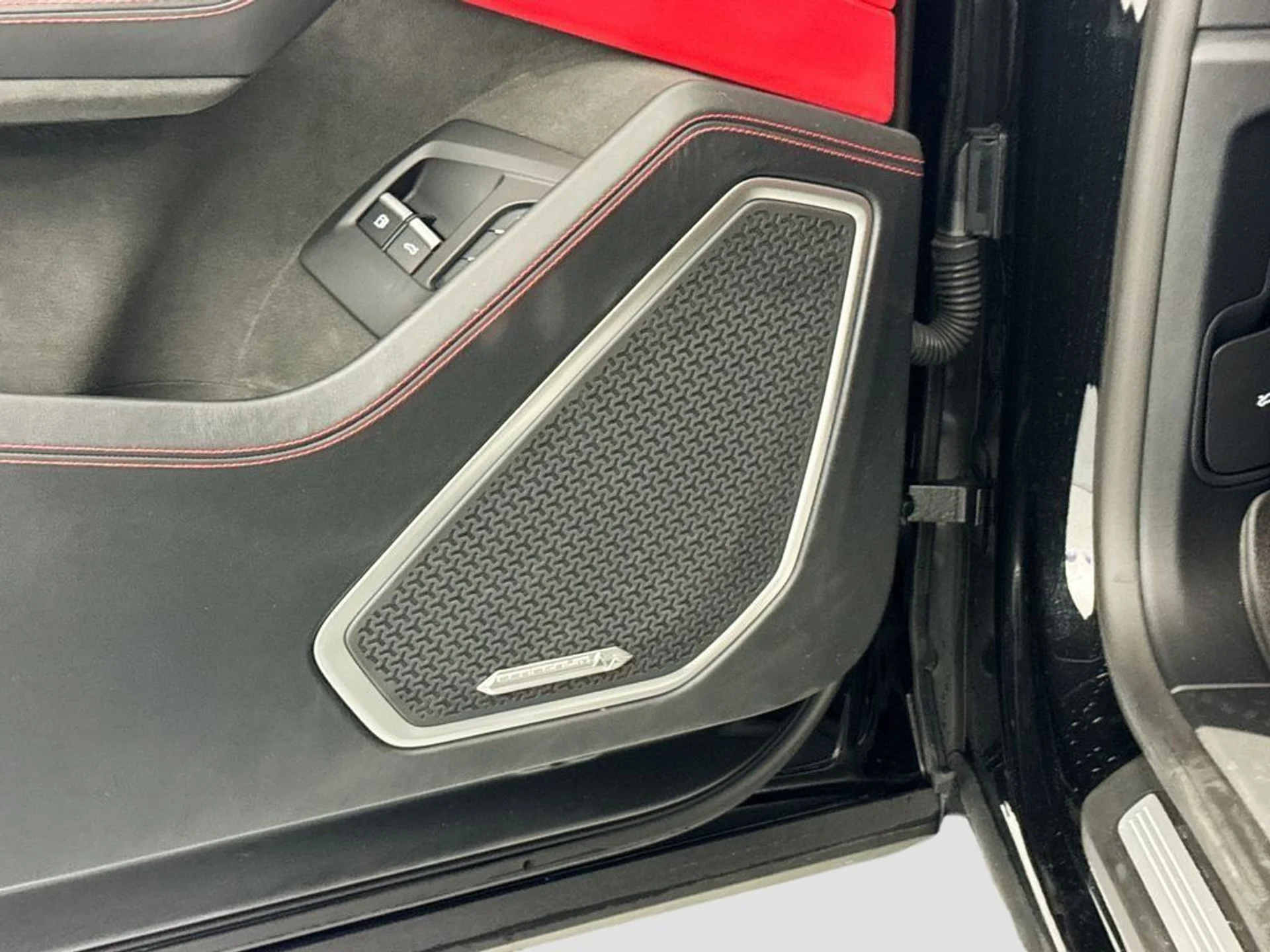 mph018_3583852605_b0b760454a102d7d8cb7749d226f534c_595ec6346d