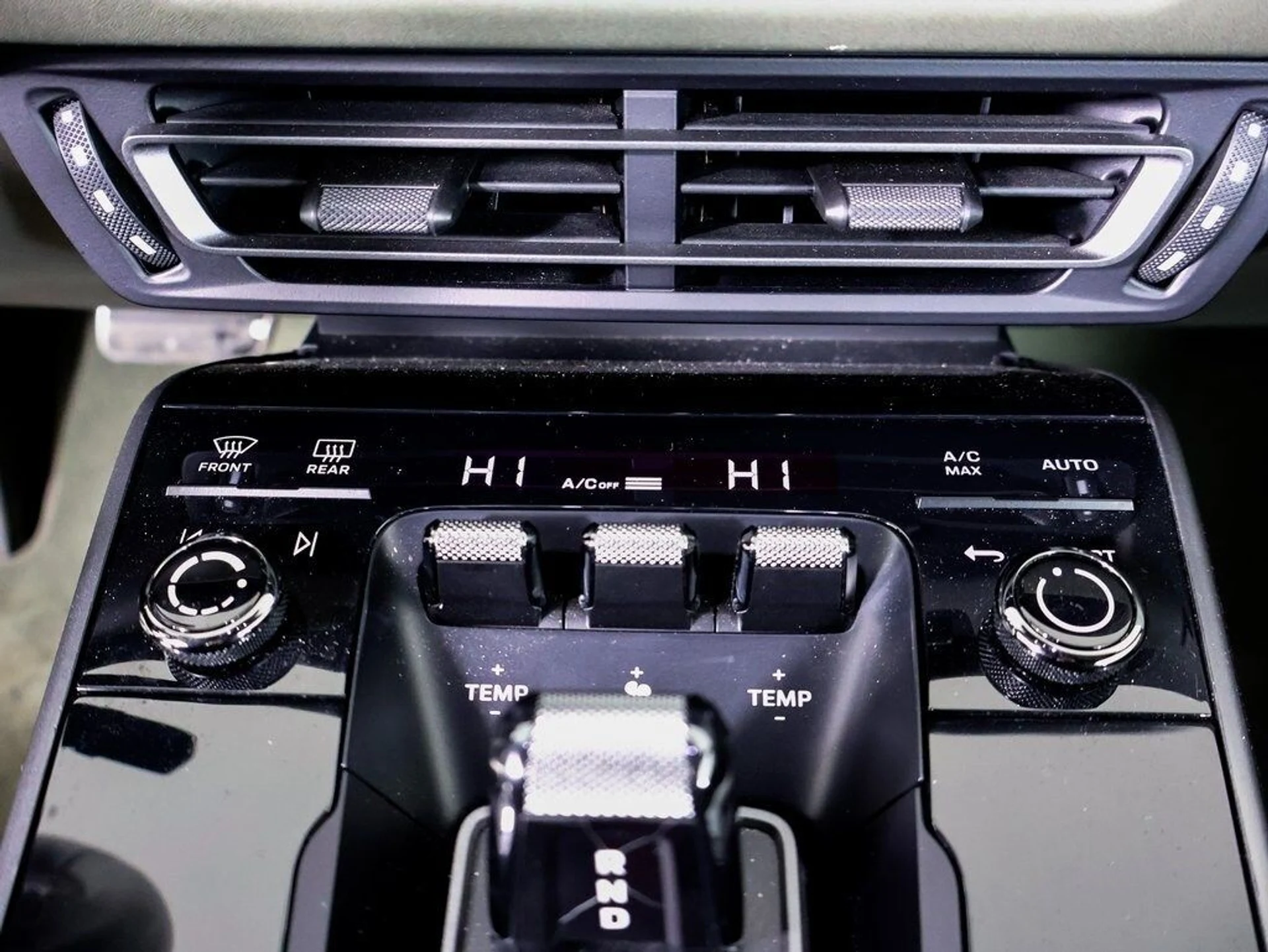 mph018_3590398235_187cb25caccc69a5a8084a32882663d8x_03d716de36