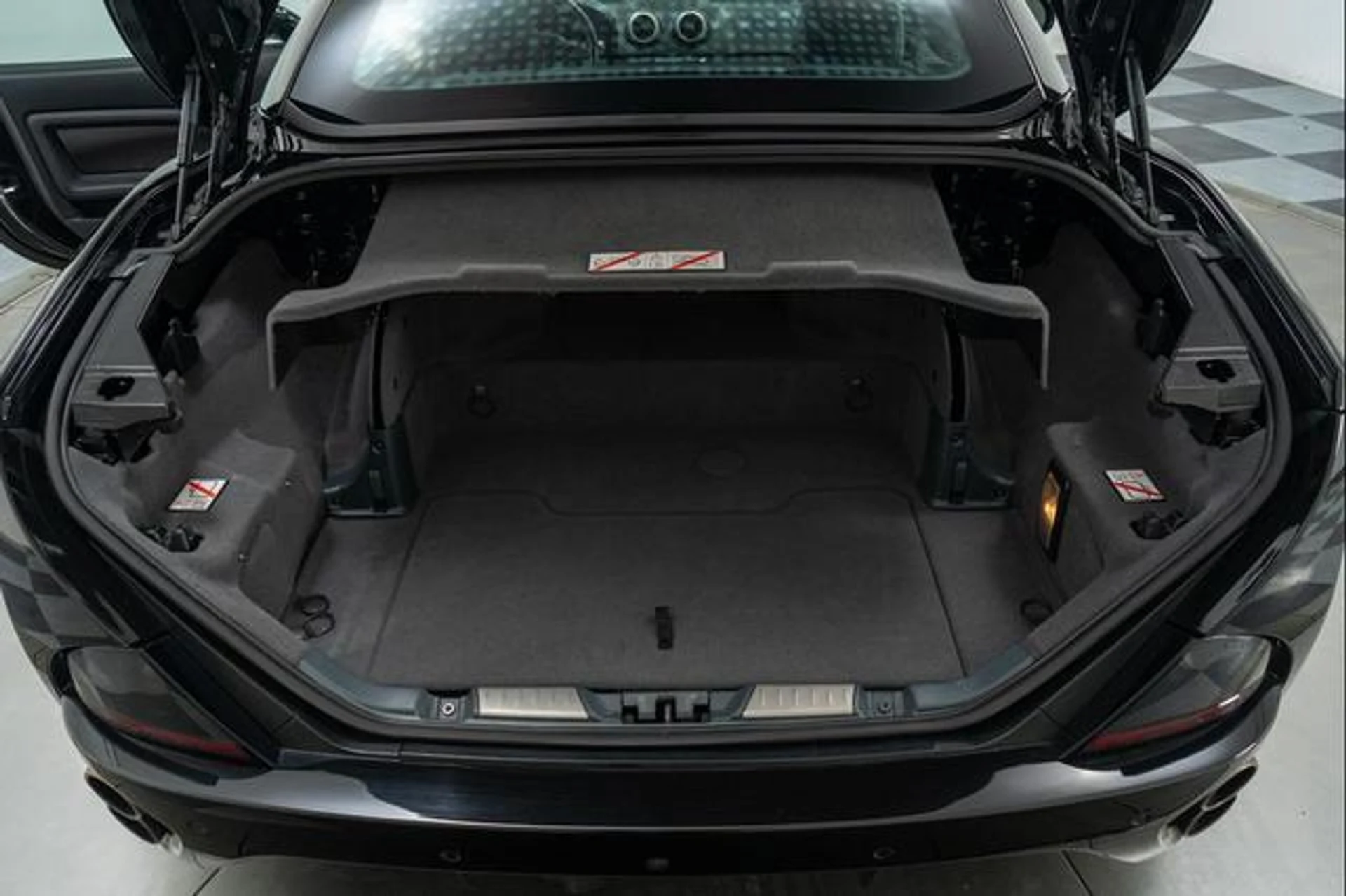 mph018_3598342363_ph_Pep_KJ_Rkru_Jf7m15_LD_9_E_Wyke_Vw_f2fc6947a5