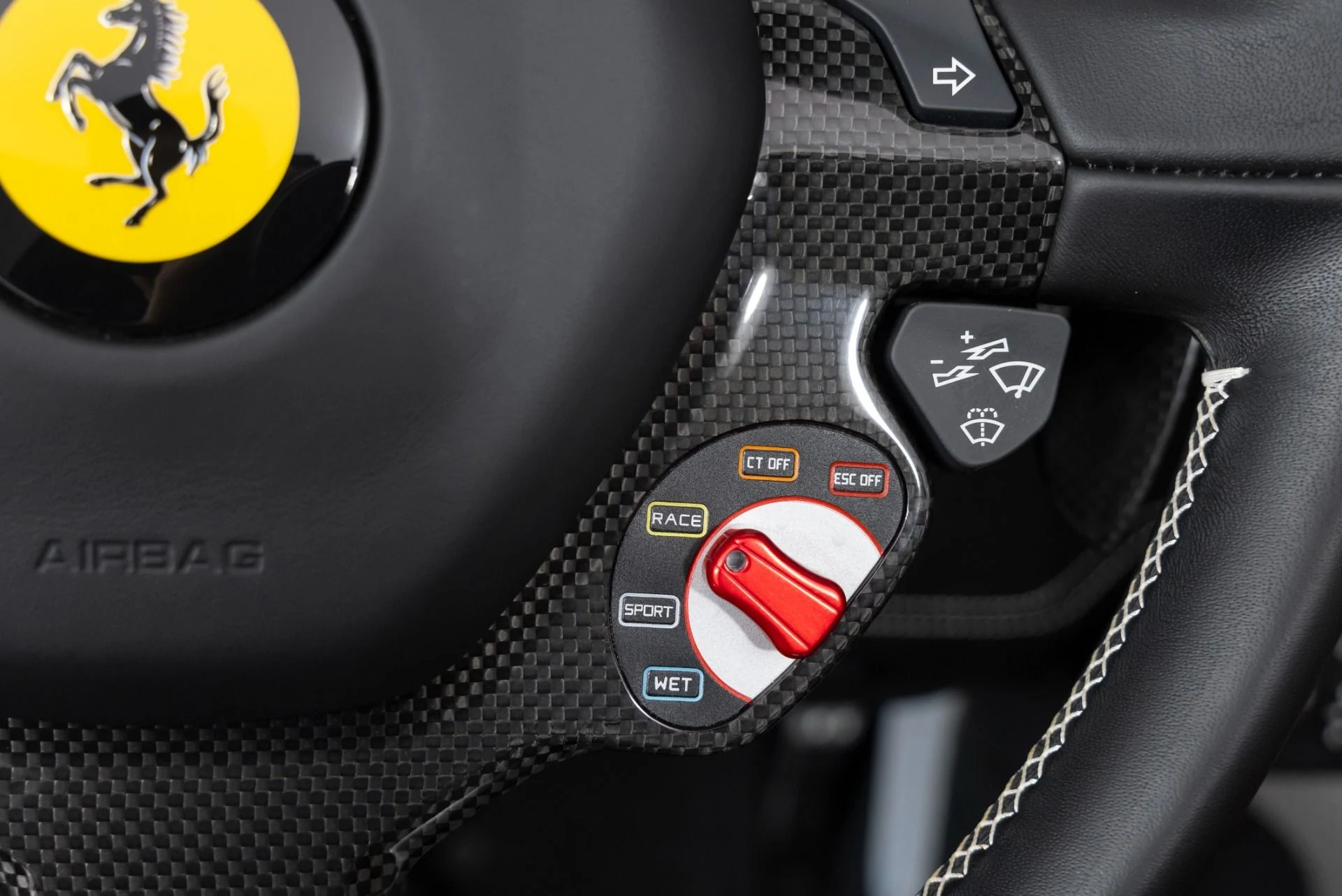 mph018_3601524737_Used_2015_Ferrari_458_Speciale_Aperta_1760034939_ab40fdcae9