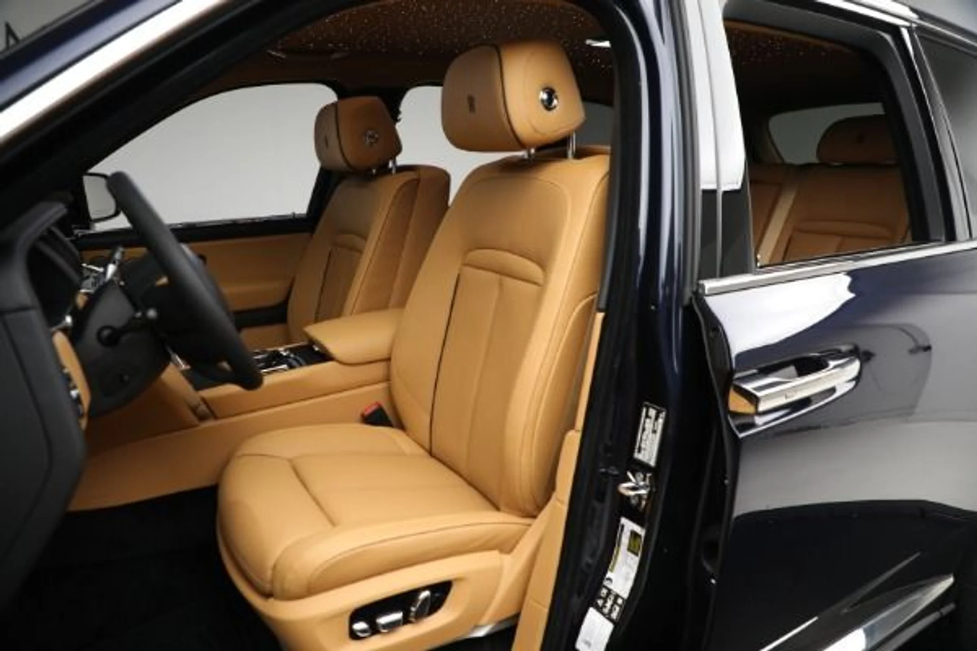 mph018_3602320825_Used_2024_Rolls_Royce_Cullinan_30be9de5fa