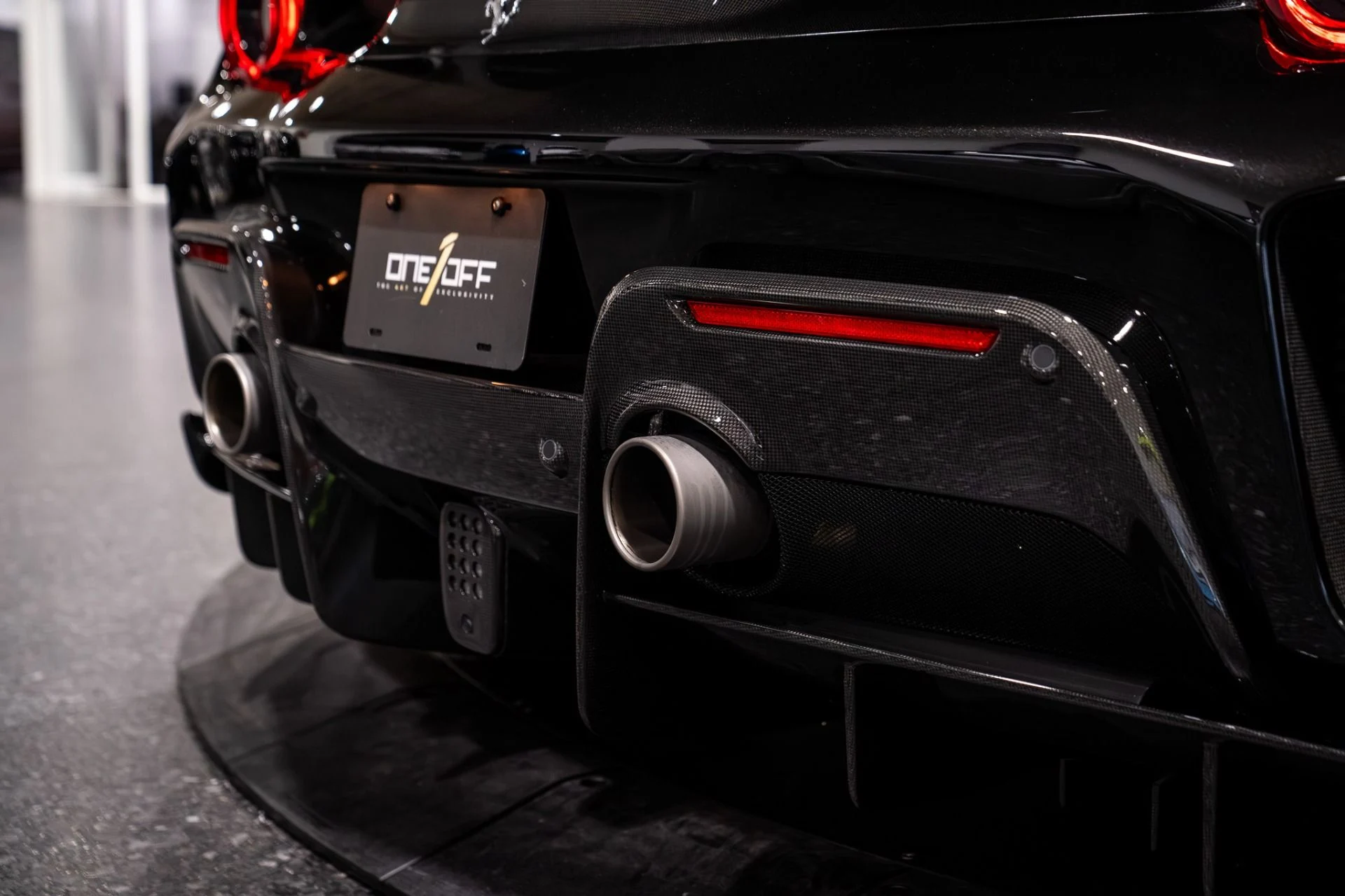 mph018_3604722524_Used_2020_Ferrari_488_Pista_Nero_Daytona_Paint_500k_MSRP_CPO_2028_1770352285_1e99d6429c