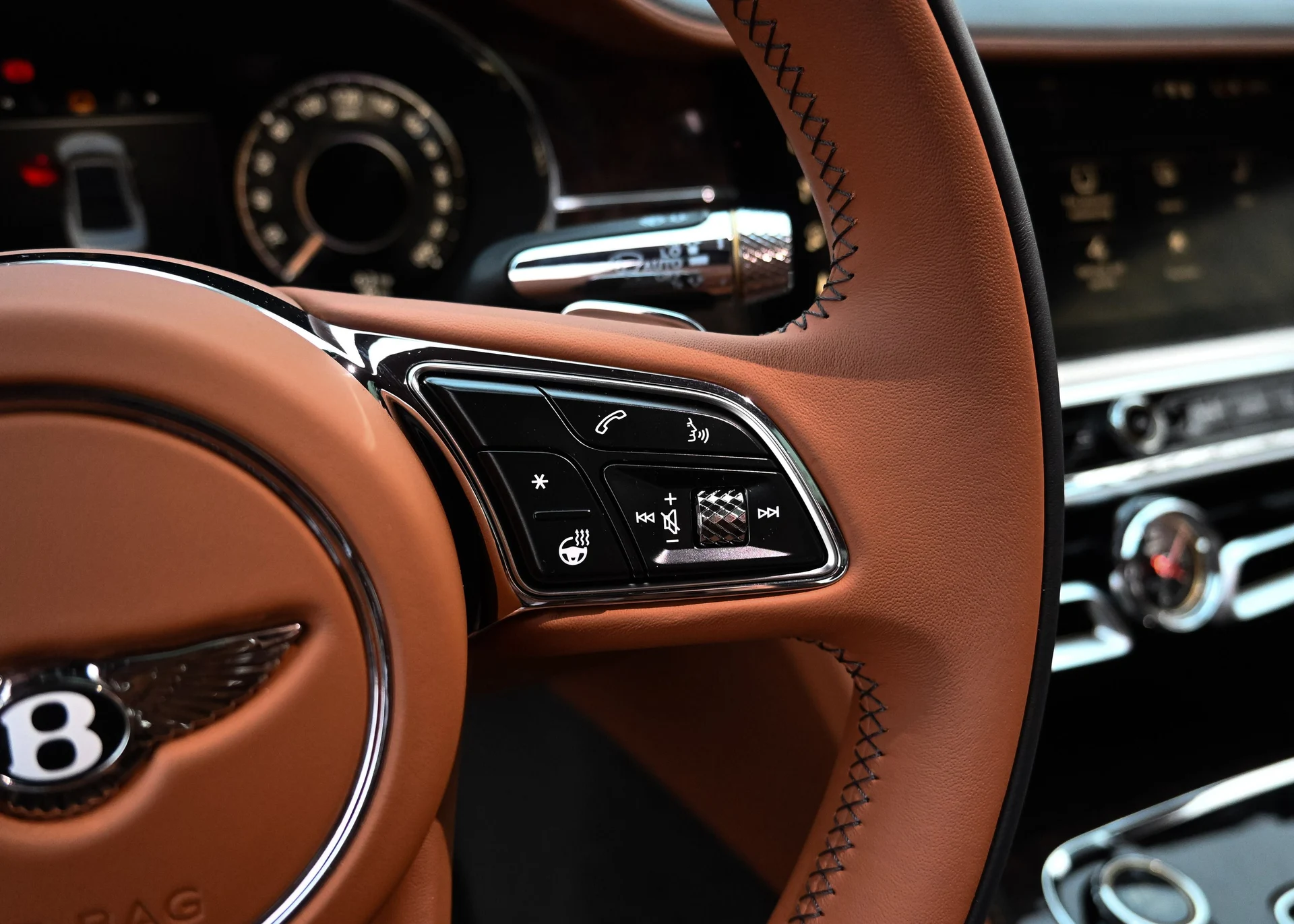 mph018_360800764_5b2808e6_8ff3_4c6e_8d1f_1f1907c05ad6_aa960007d2