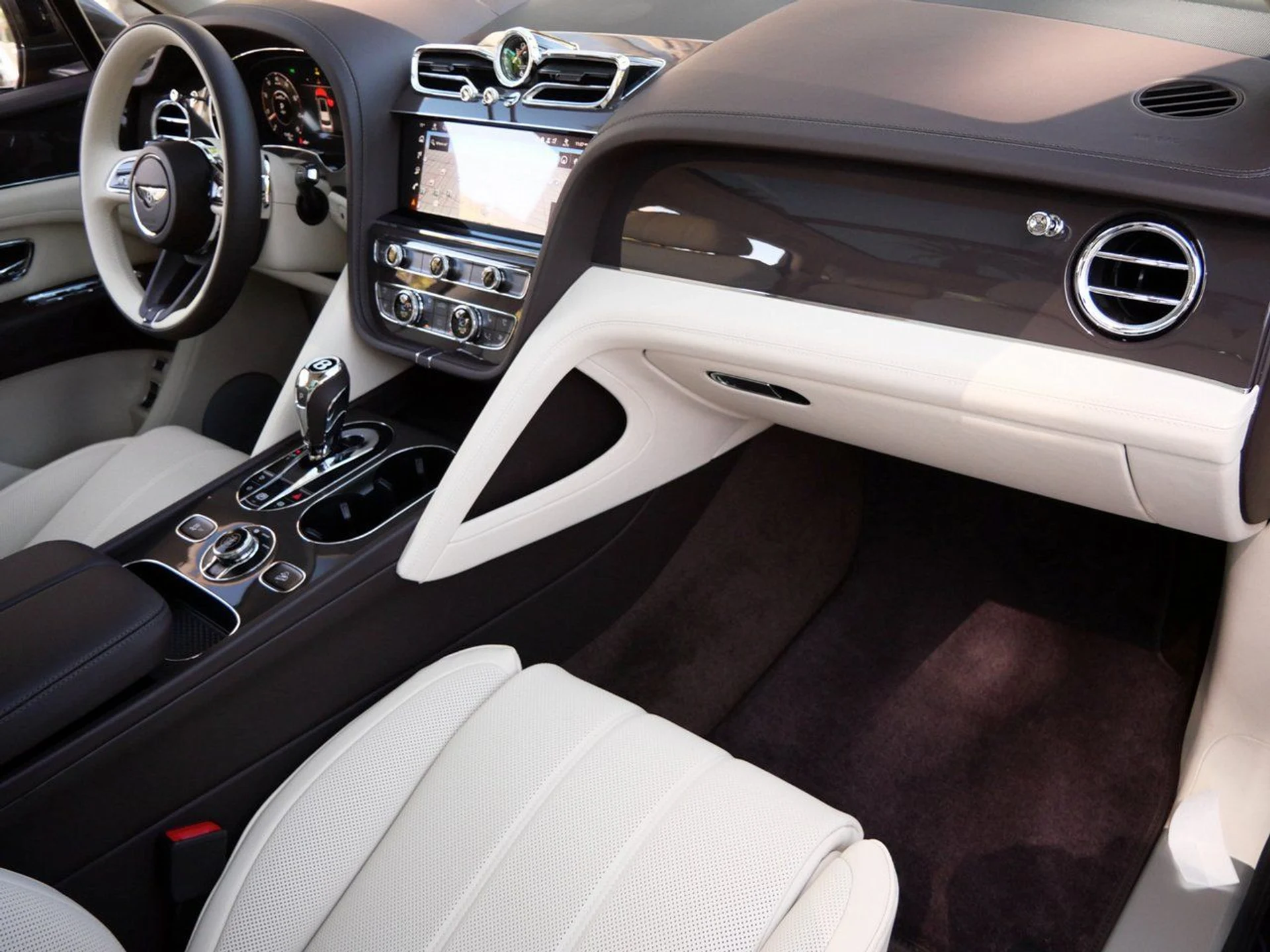 mph018_361081360_f79ebc9b7864aad5babf2797816ec281x_c8cfe9891e