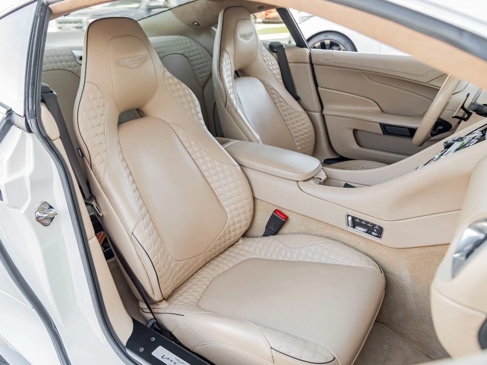 mph018_3611563776_19_c90bfb3220