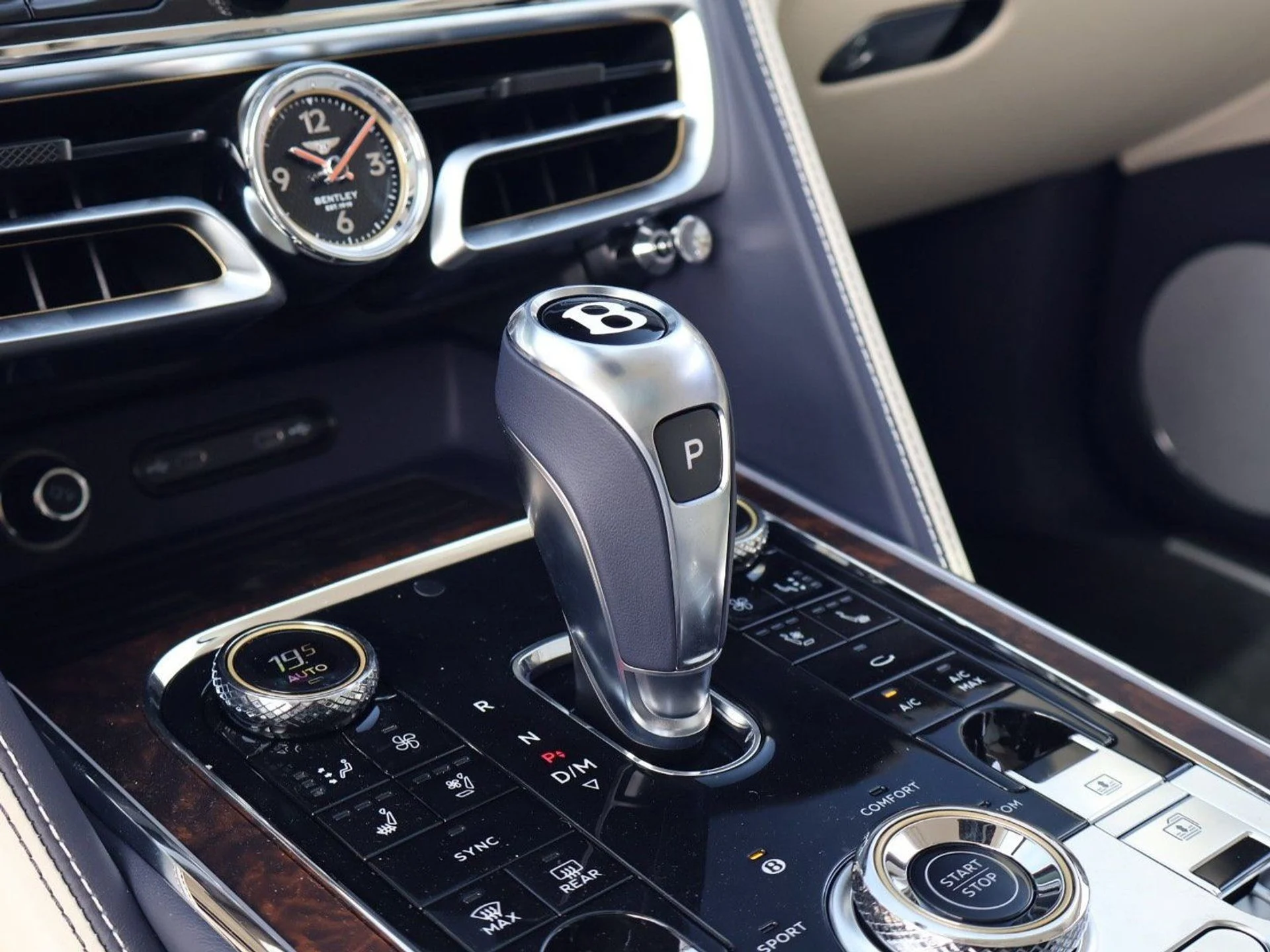 mph018_3613478497_d5278f5d93146049c49a38dbb8765d35x_25e5c090af