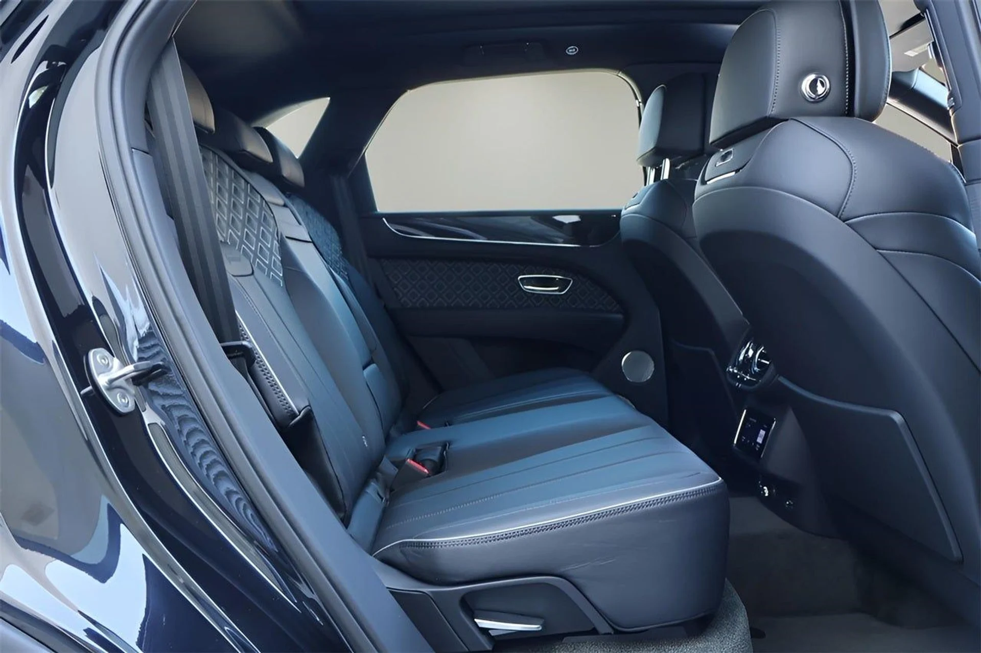 mph018_3615032238_19_8622b7d716