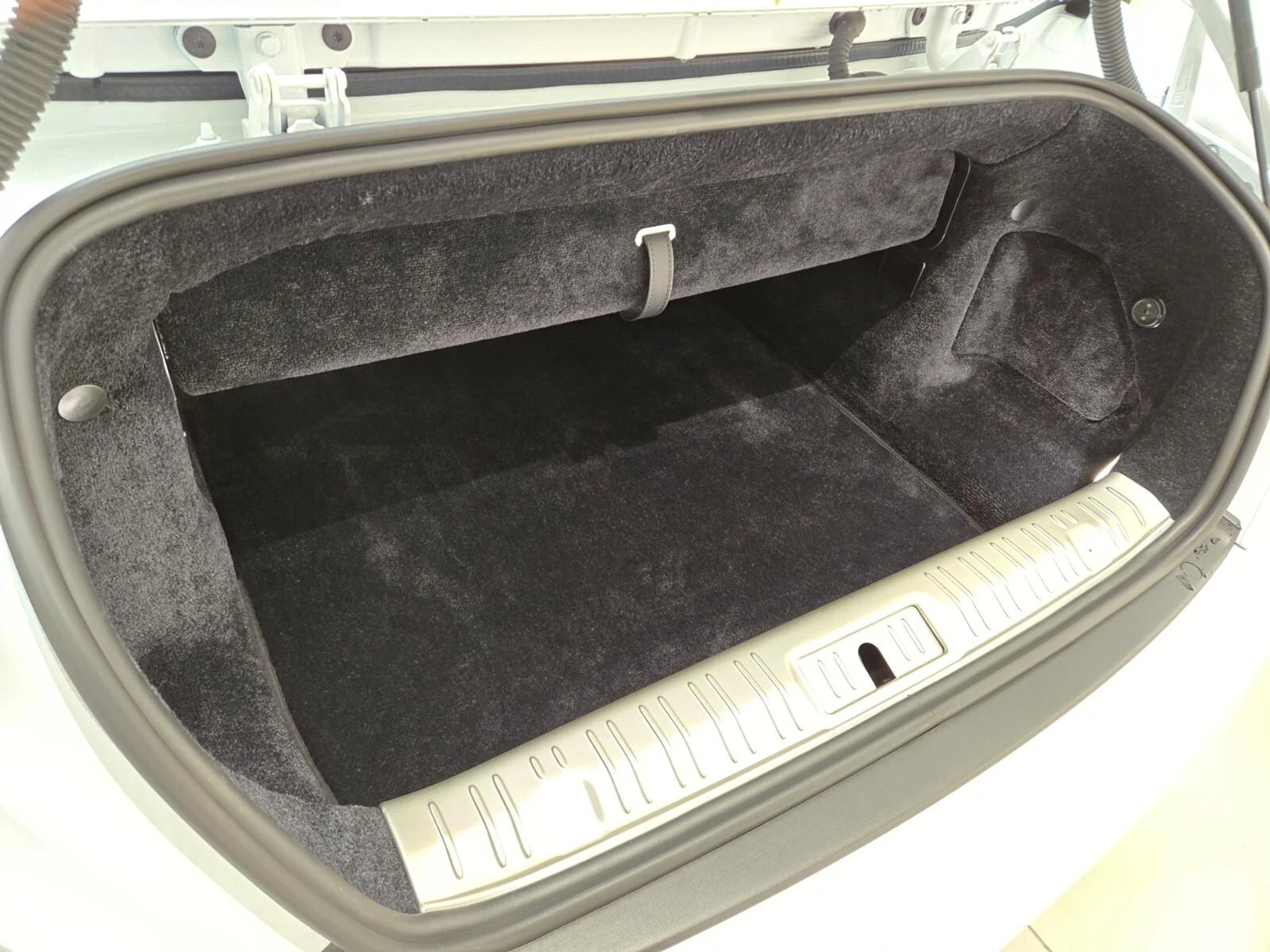 mph018_3622806949_Used_2020_Rolls_Royce_Dawn_1764058193_5b0a3e3d36