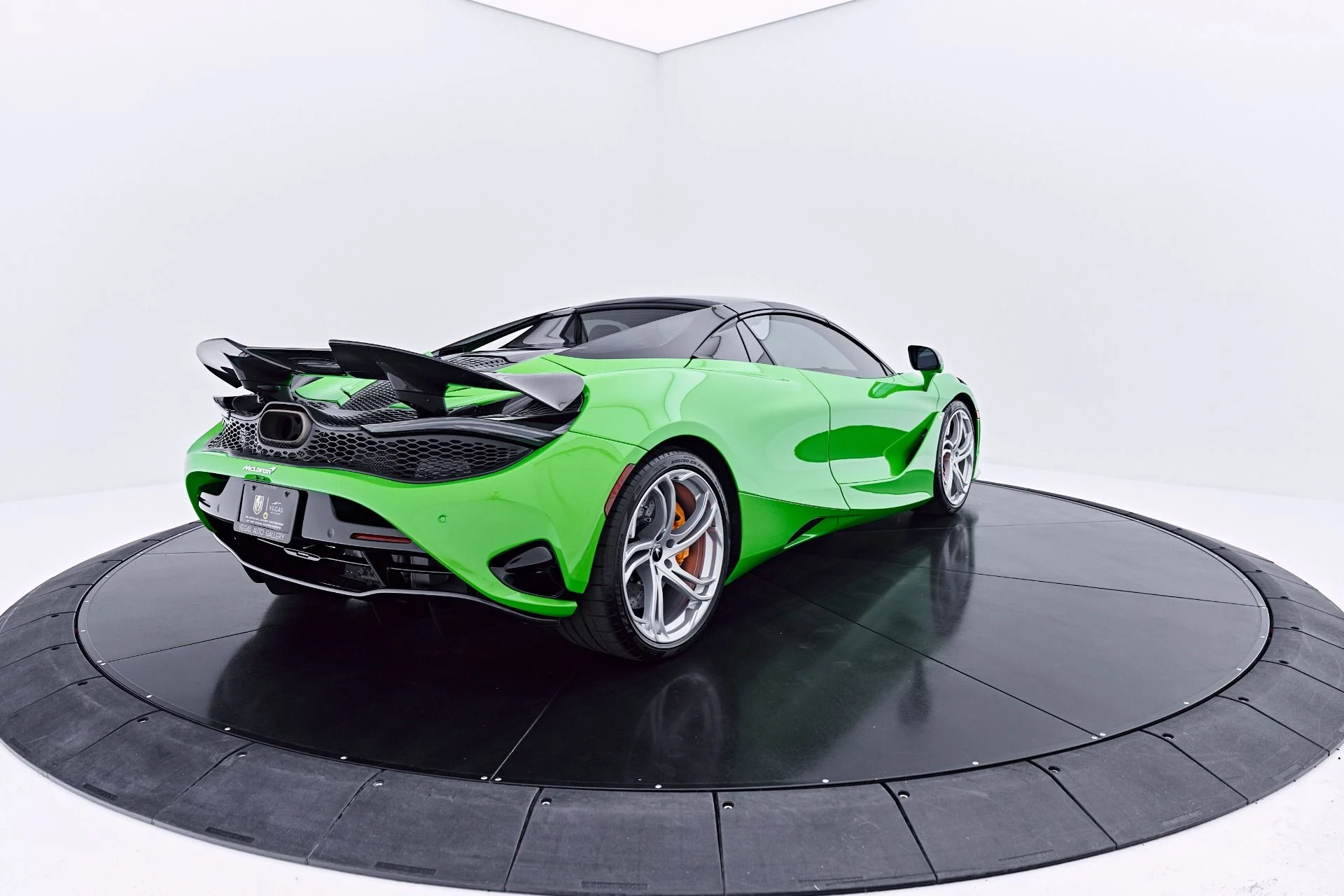 mph018_3629398027_Used_2025_Mc_Laren_750_S_1784081683_ed8ee965af